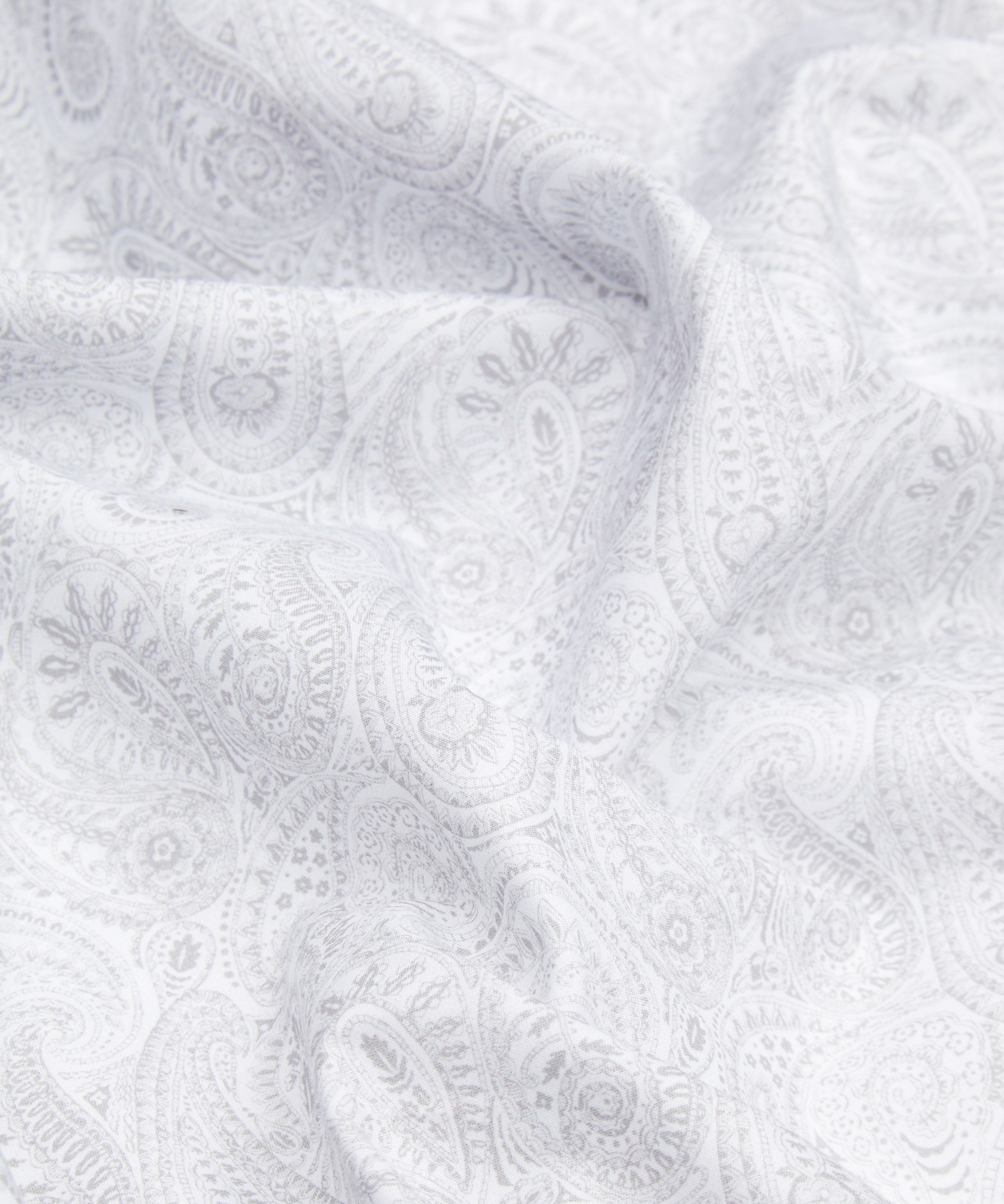 Liberty Fabrics - Paisley Swirl Cotton Poplin image number 3