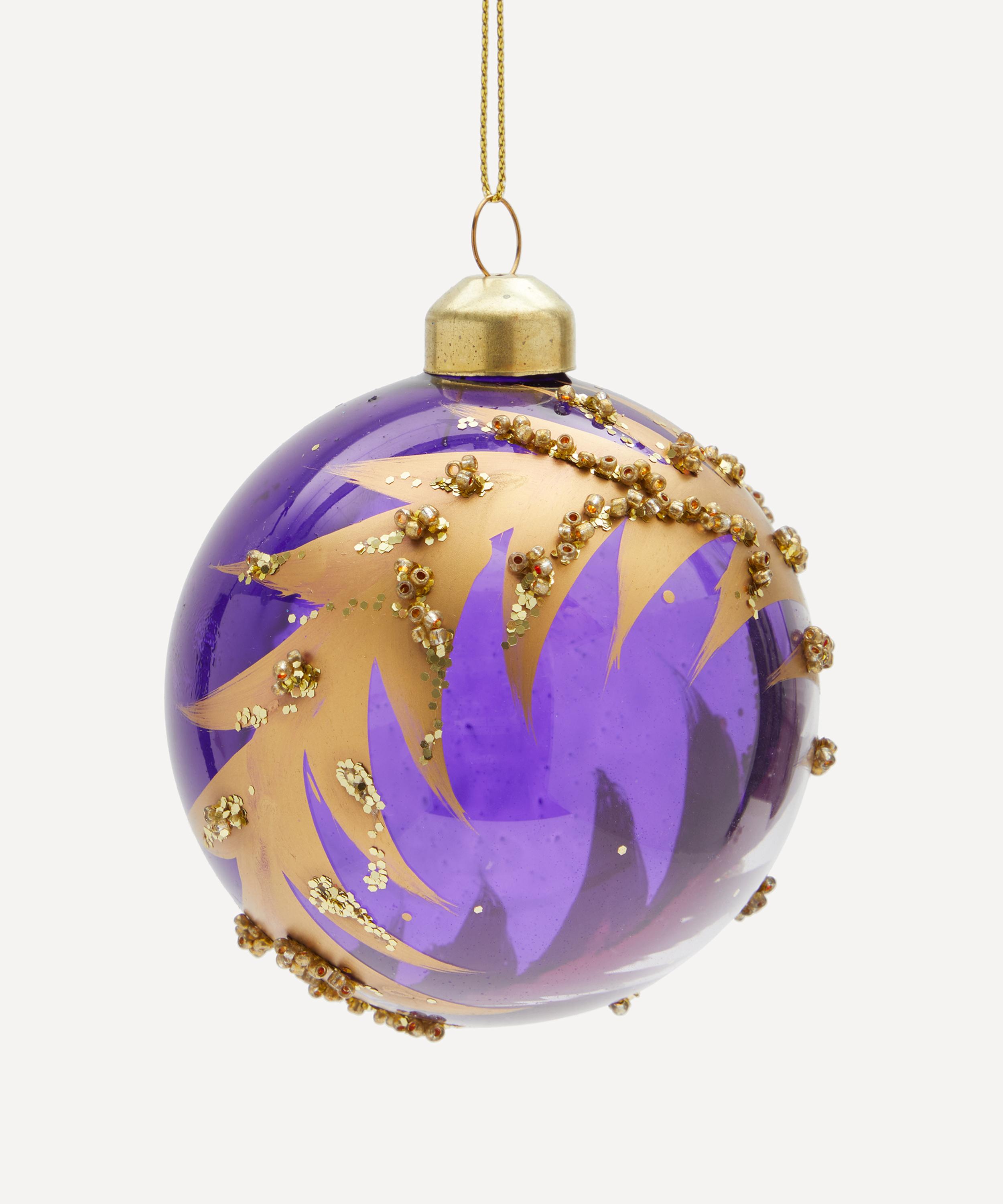 Christmas - Leaf Swoosh Glass Bauble image number 0