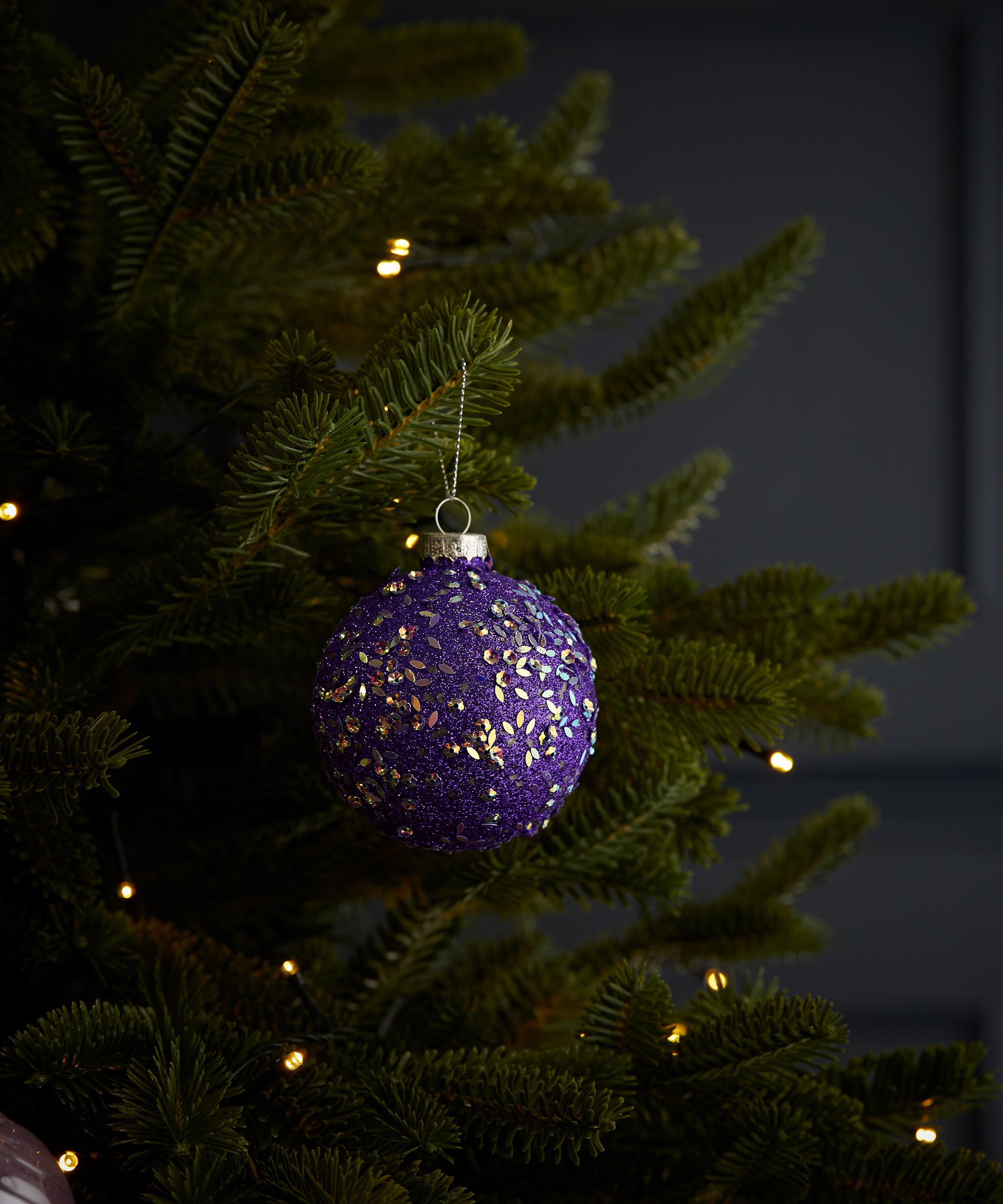 Christmas - Sequin Christmas Bauble image number 1