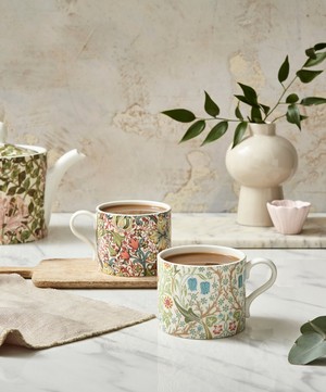 Spode - x Morris and Co. Teapot and Mug Set image number 1