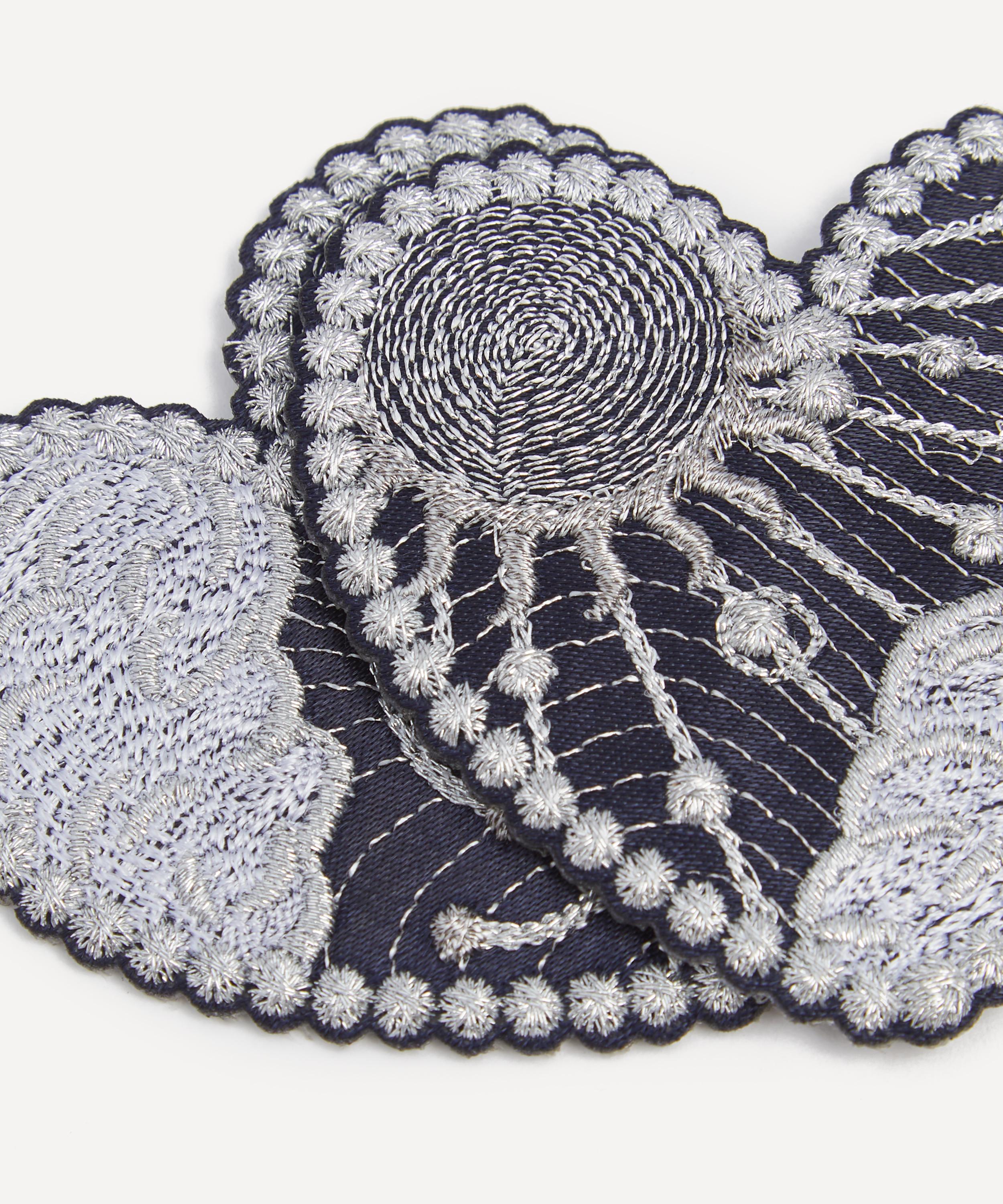 Royal Horticultural Society - In The Garden Embroidery Hoop Kit image number 4