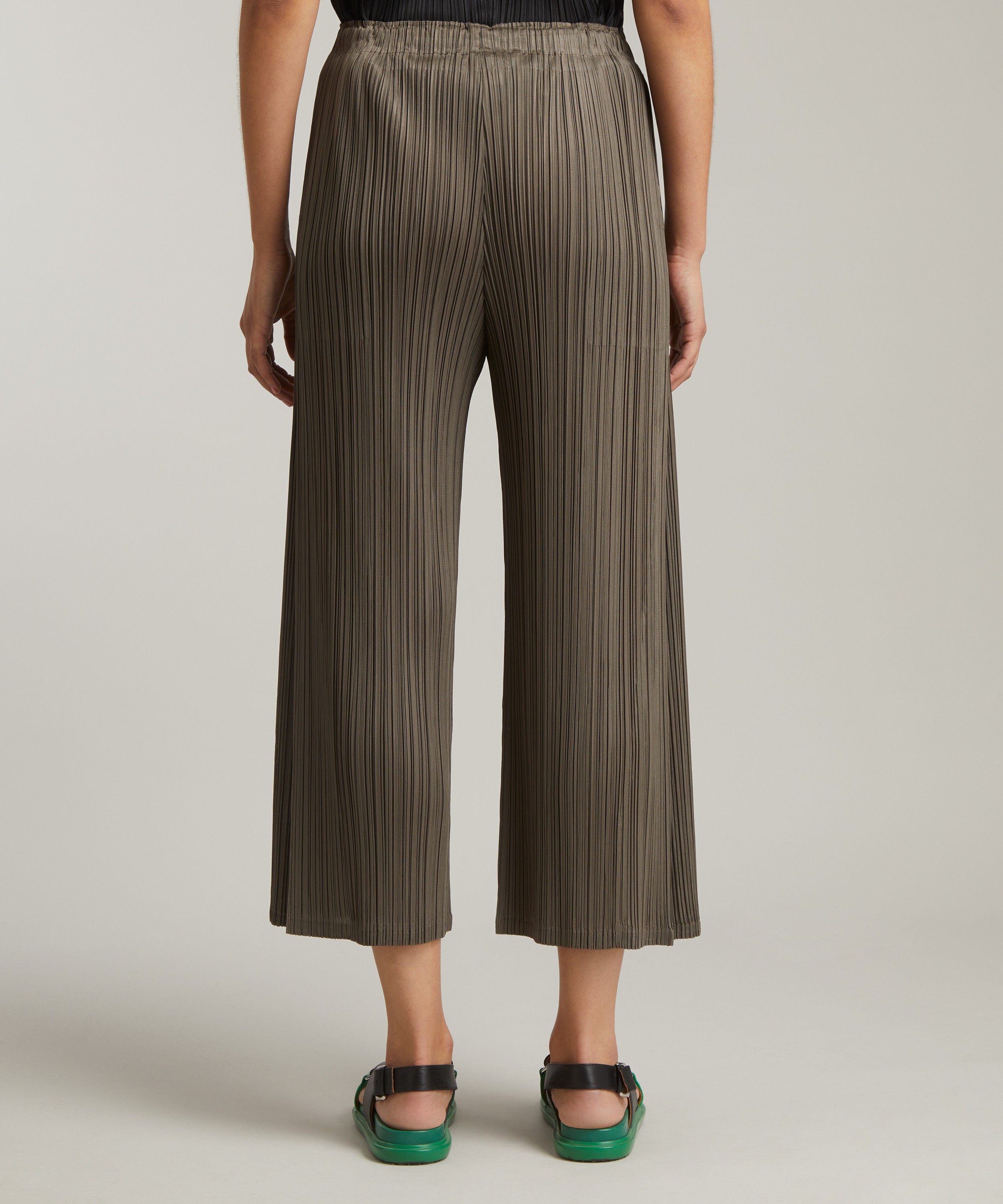 Pleats Please Issey Miyake - MONTHLY COLOURS MARCH Pleated Trousers image number 3