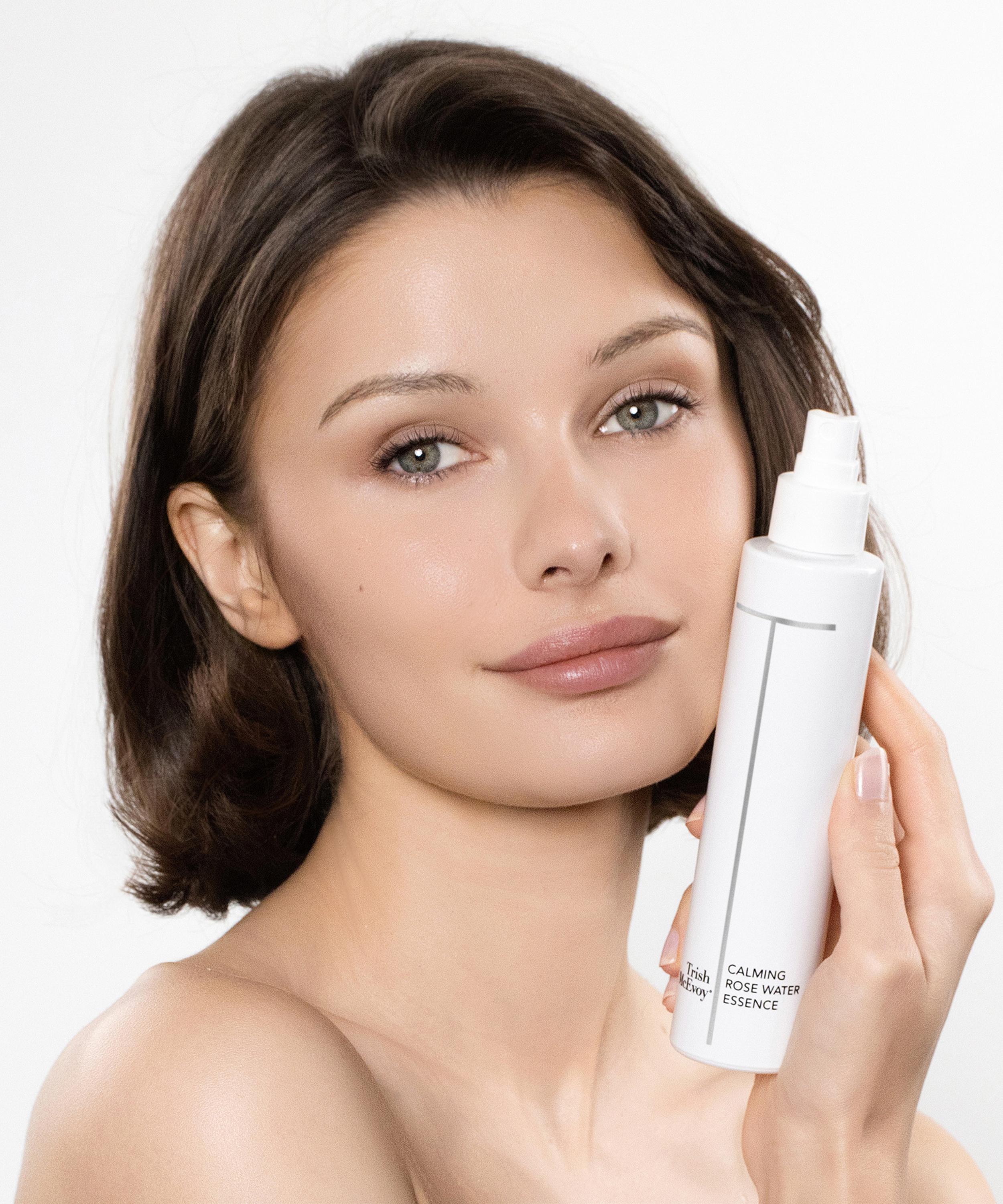 Trish McEvoy - Instant Solutions Calming Rose Water Essence 100ml image number 2