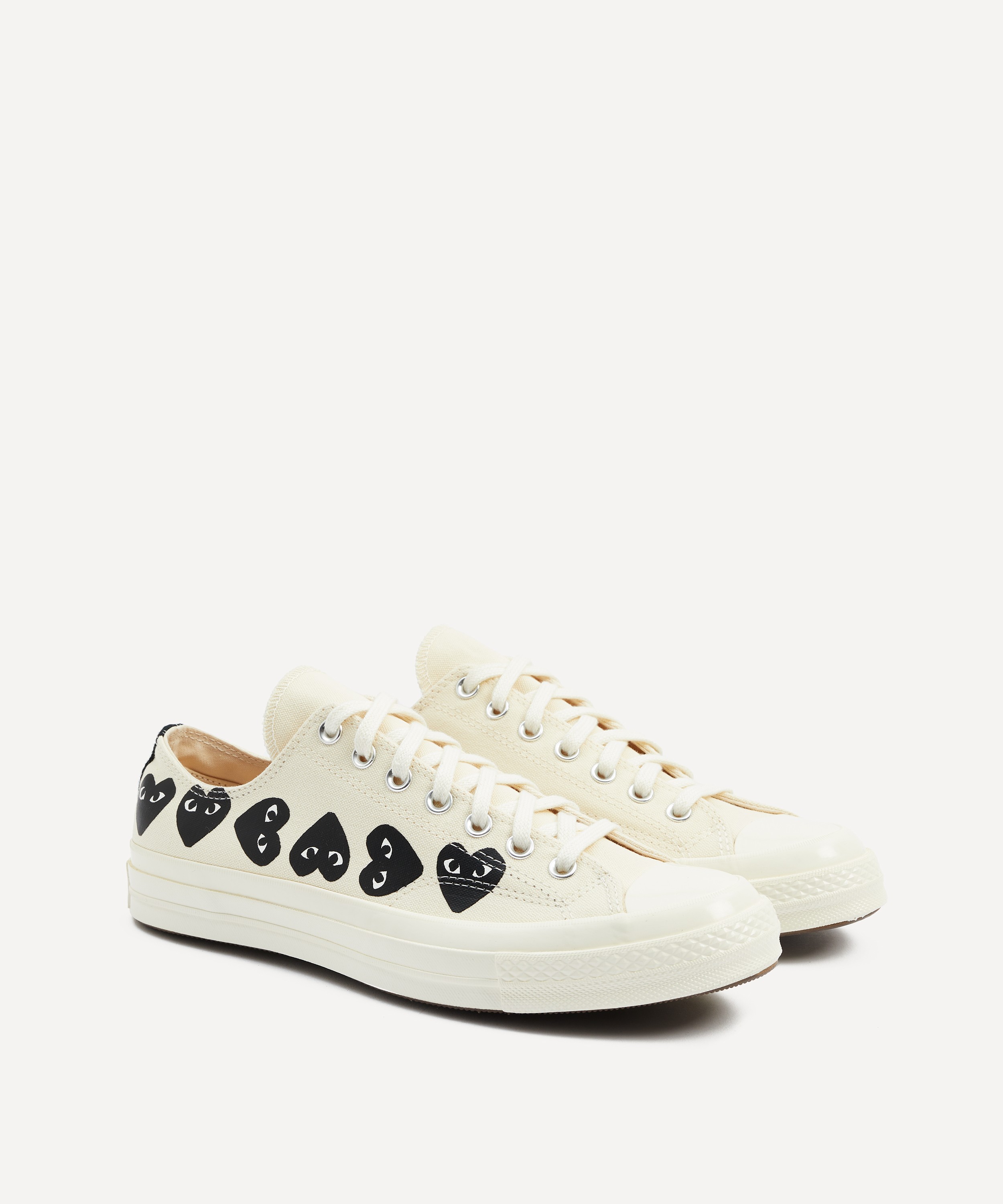 Comme Des Garçons - x Converse PLAY Chuck 70 Multi Heart Low-Top Trainers image number 0