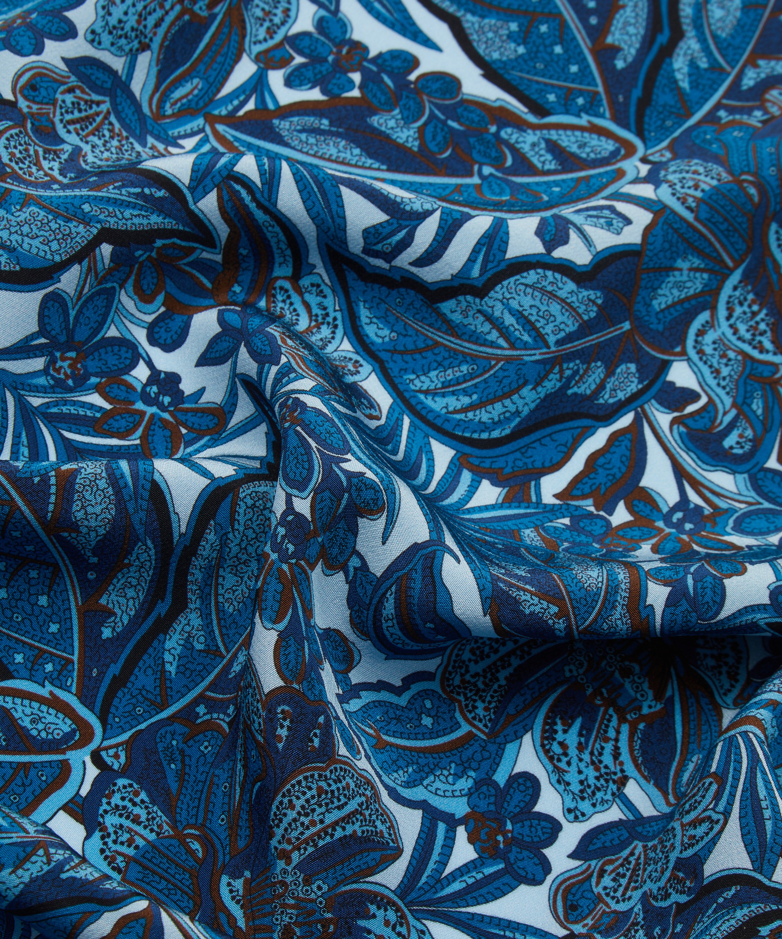 Liberty Fabrics - Hawaiian Paisley Crepe de Chine image number 3