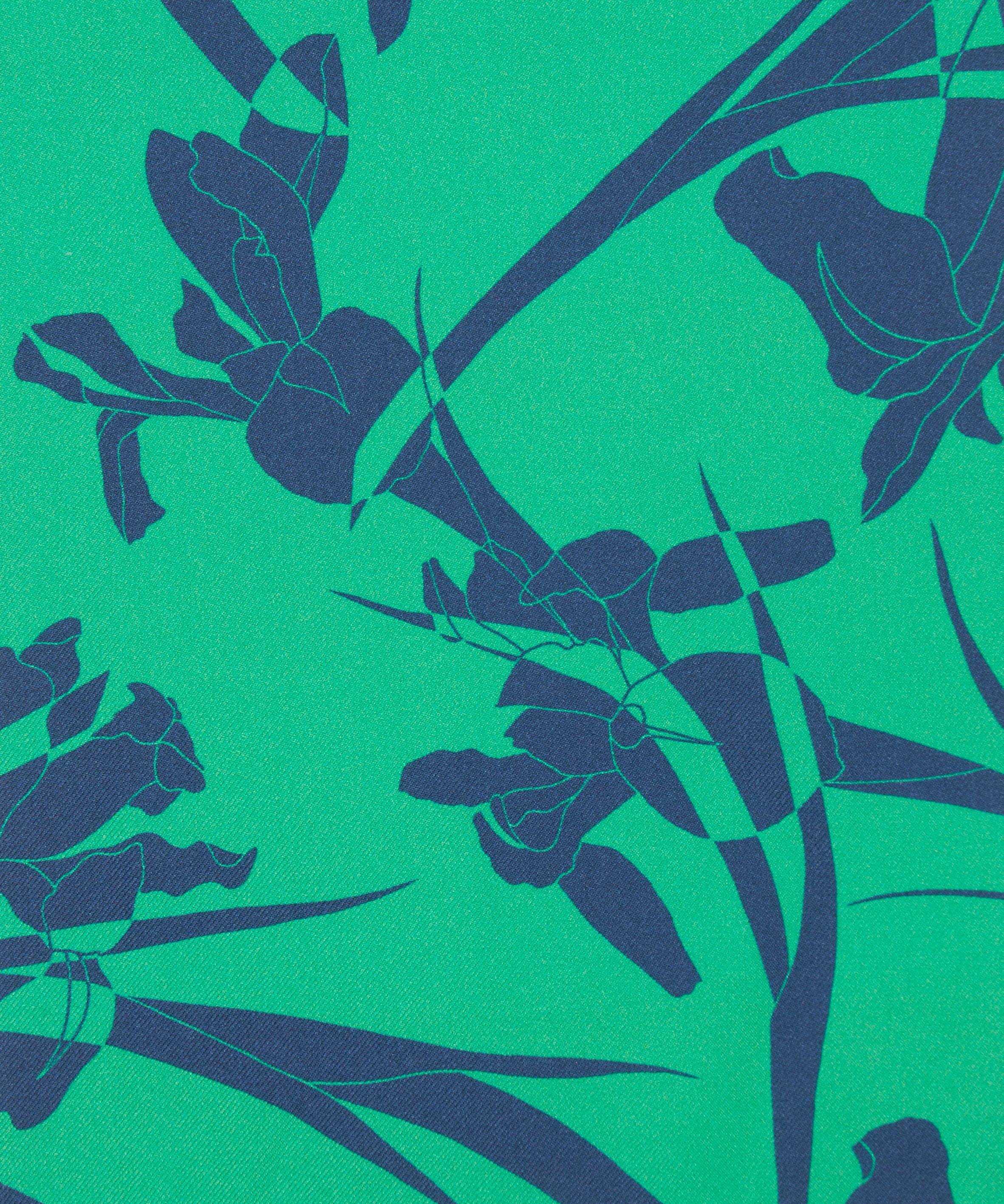 Liberty Fabrics - Iris Scatter Silk Twill image number 0