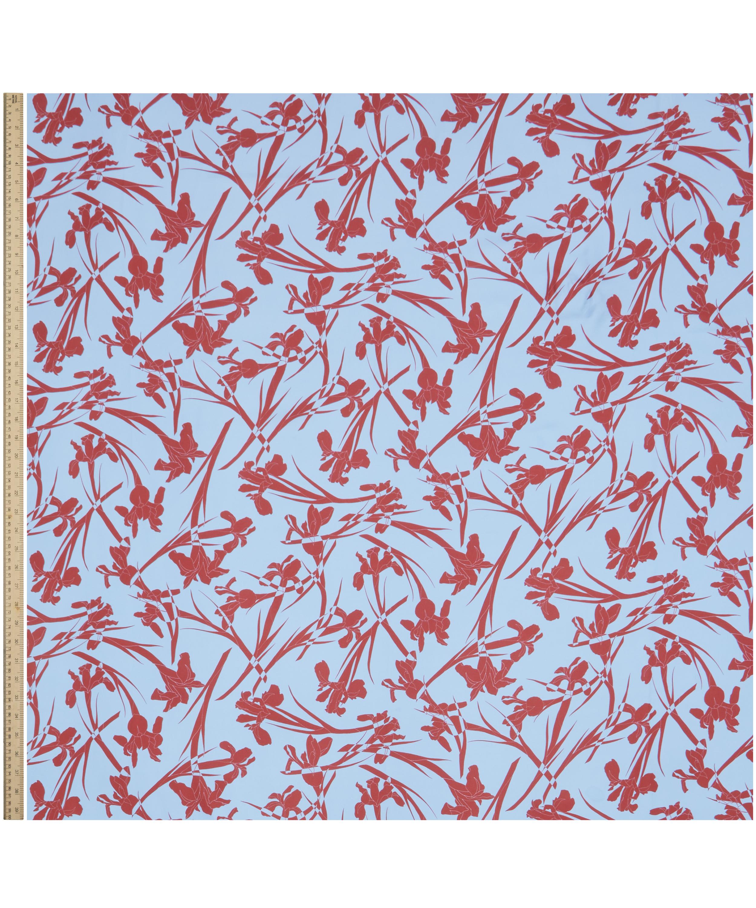 Liberty Fabrics - Iris Scatter Silk Twill image number 1