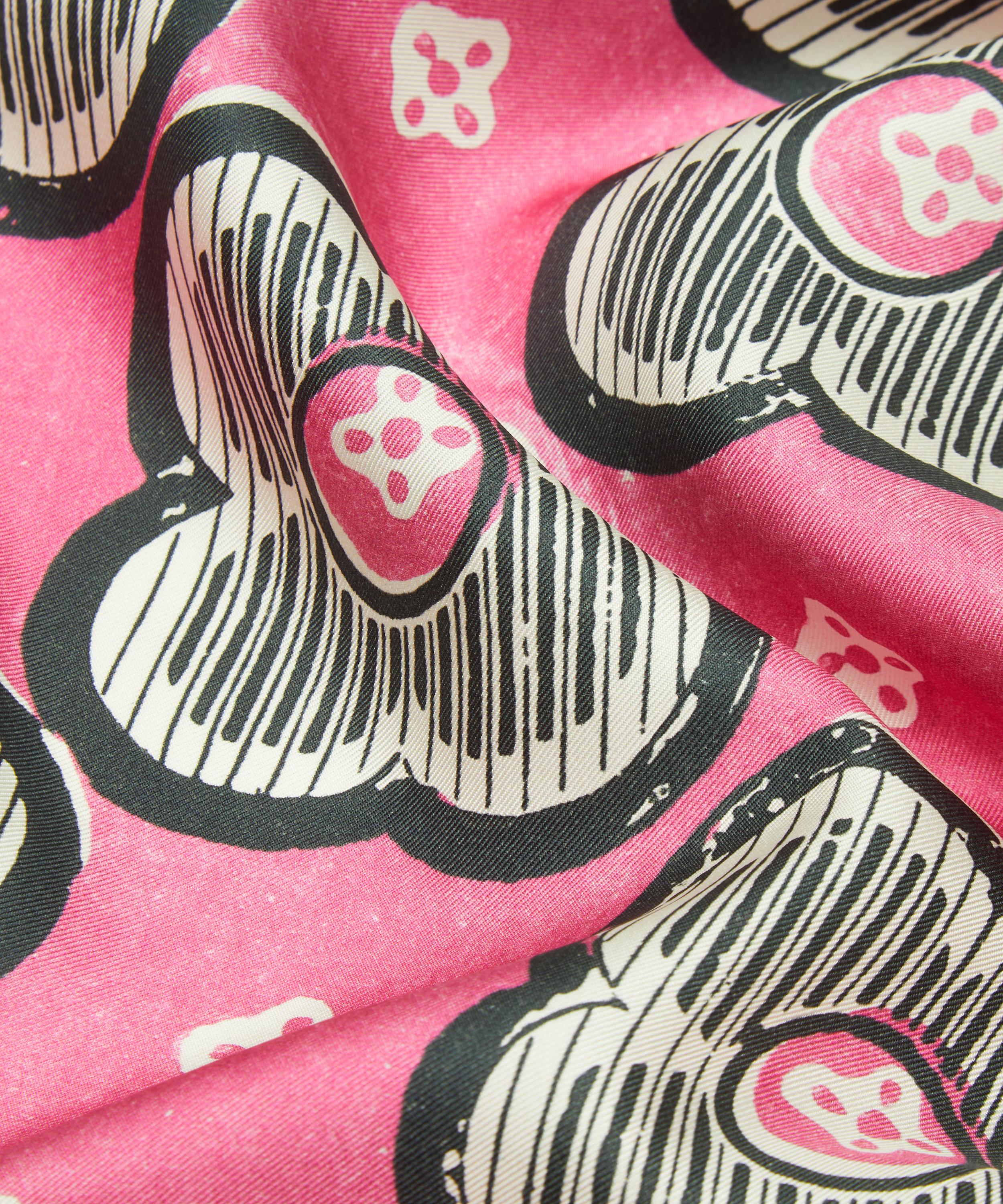 Liberty Fabrics - Clover Block Silk Twill image number 3