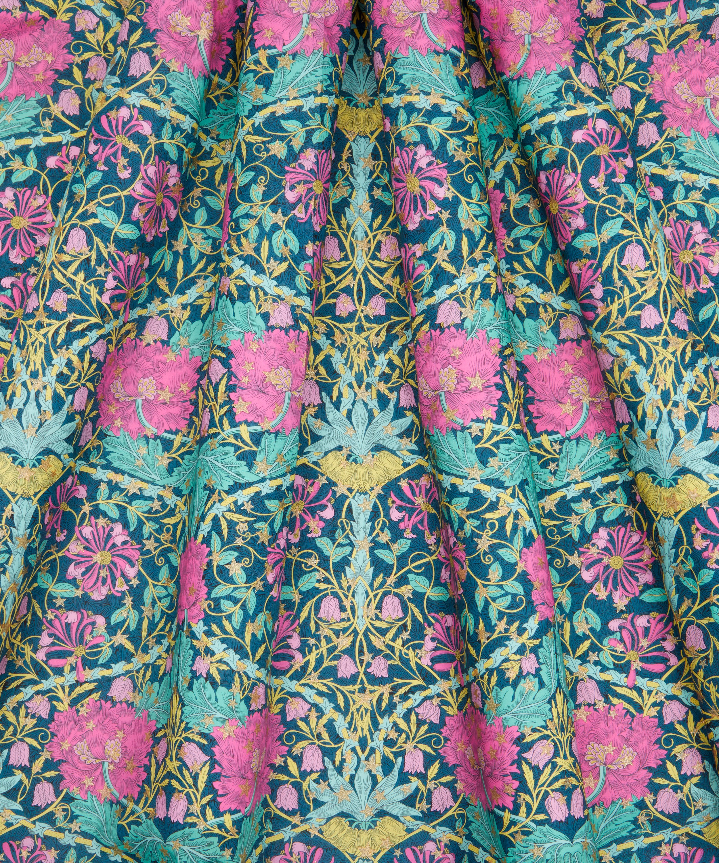 Liberty Fabrics - March Sparkle Organic Tana Lawn™ Cotton image number 2