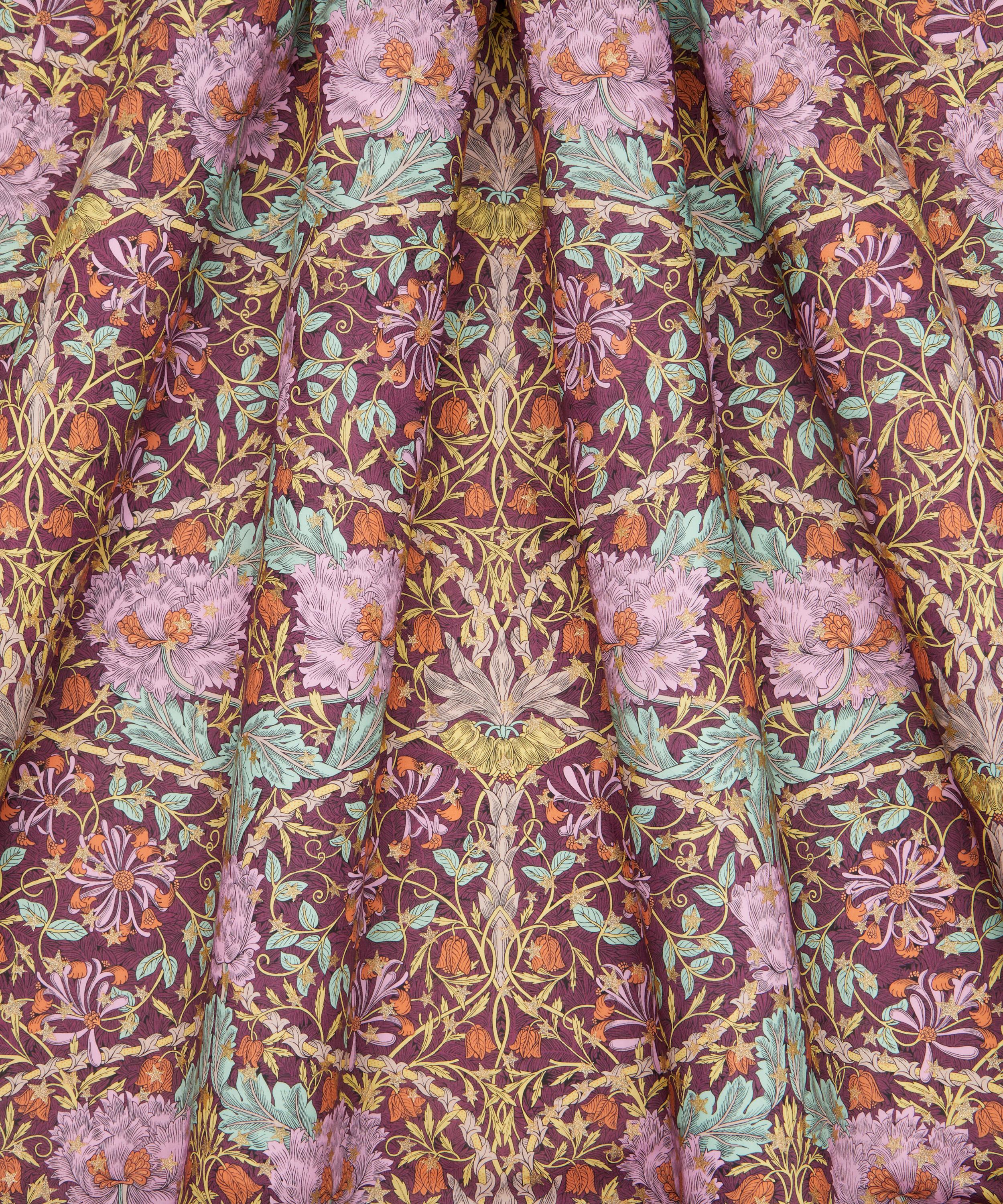 Liberty Fabrics - March Sparkle Organic Tana Lawn™ Cotton image number 2