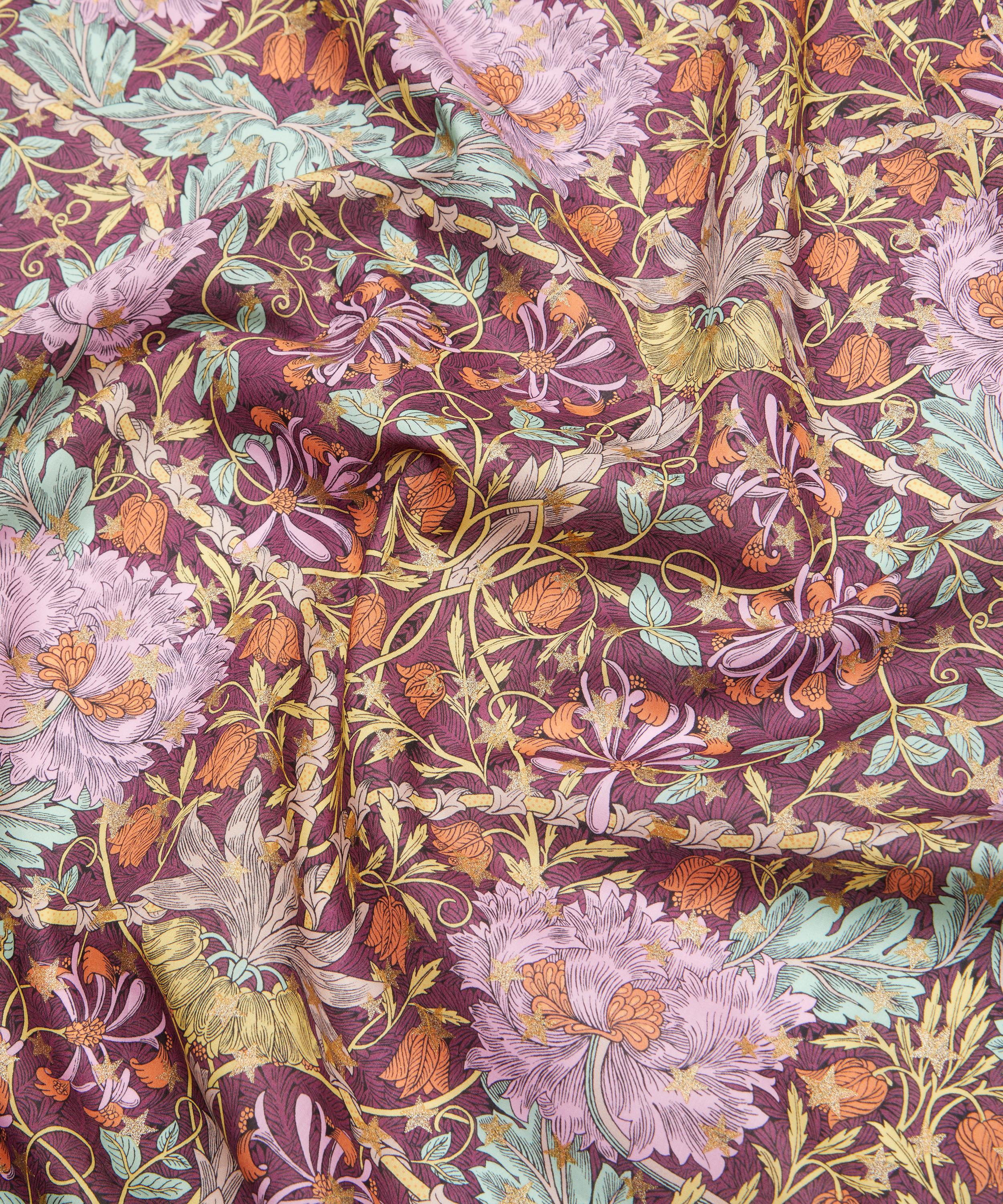 Liberty Fabrics - March Sparkle Organic Tana Lawn™ Cotton image number 3