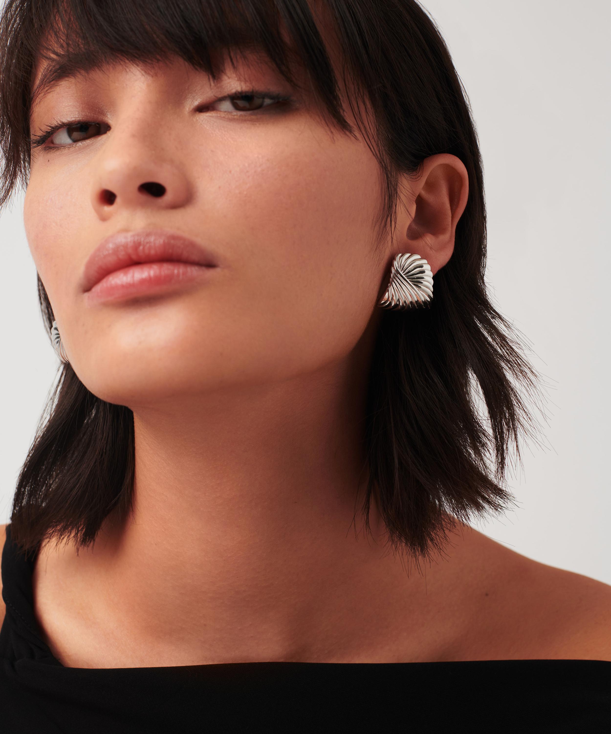 Missoma - Silver-Plated Ripple Oversized Stud Earrings image number 1