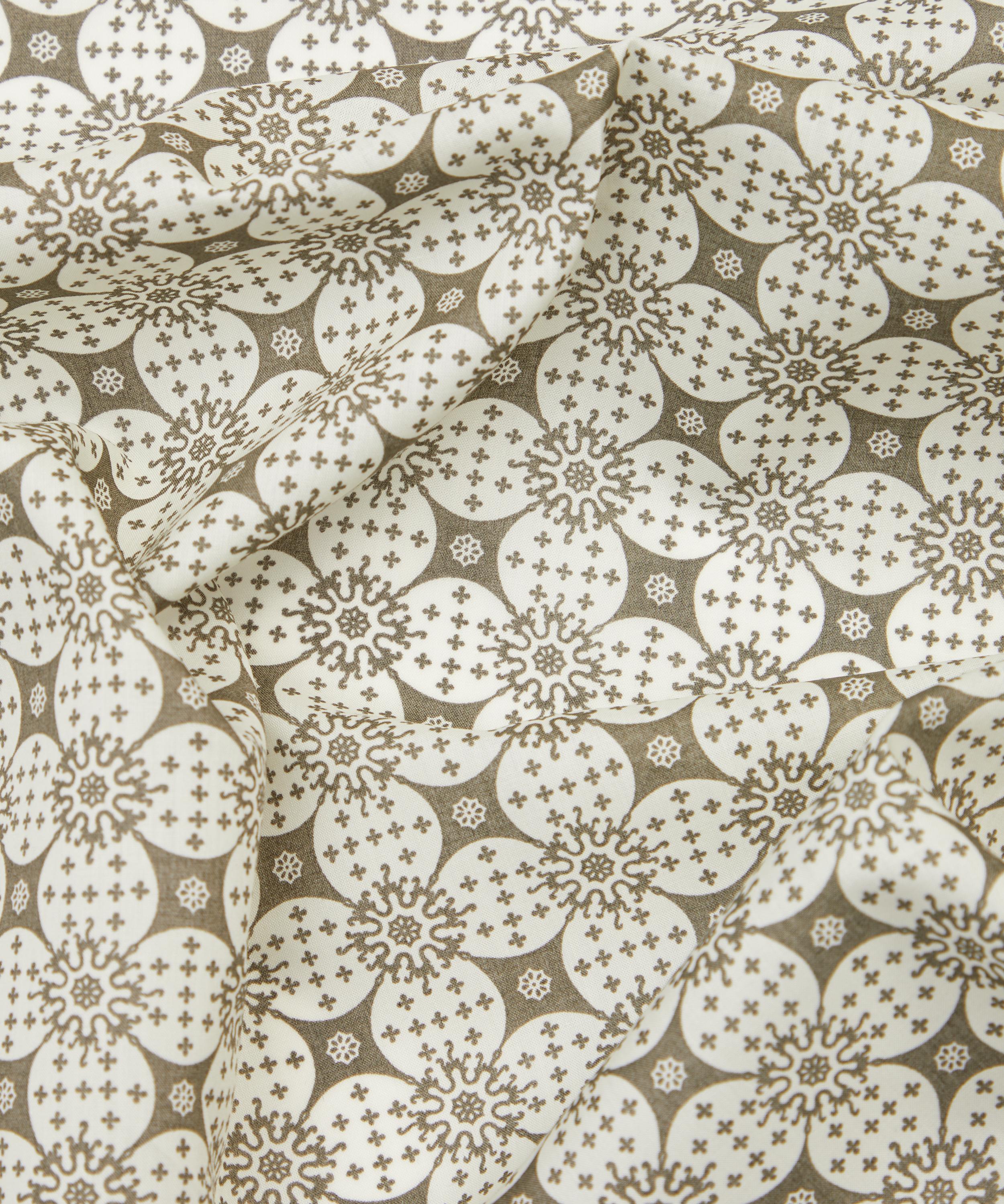 Liberty Fabrics - Misha Tana Lawn™ Cotton image number 3