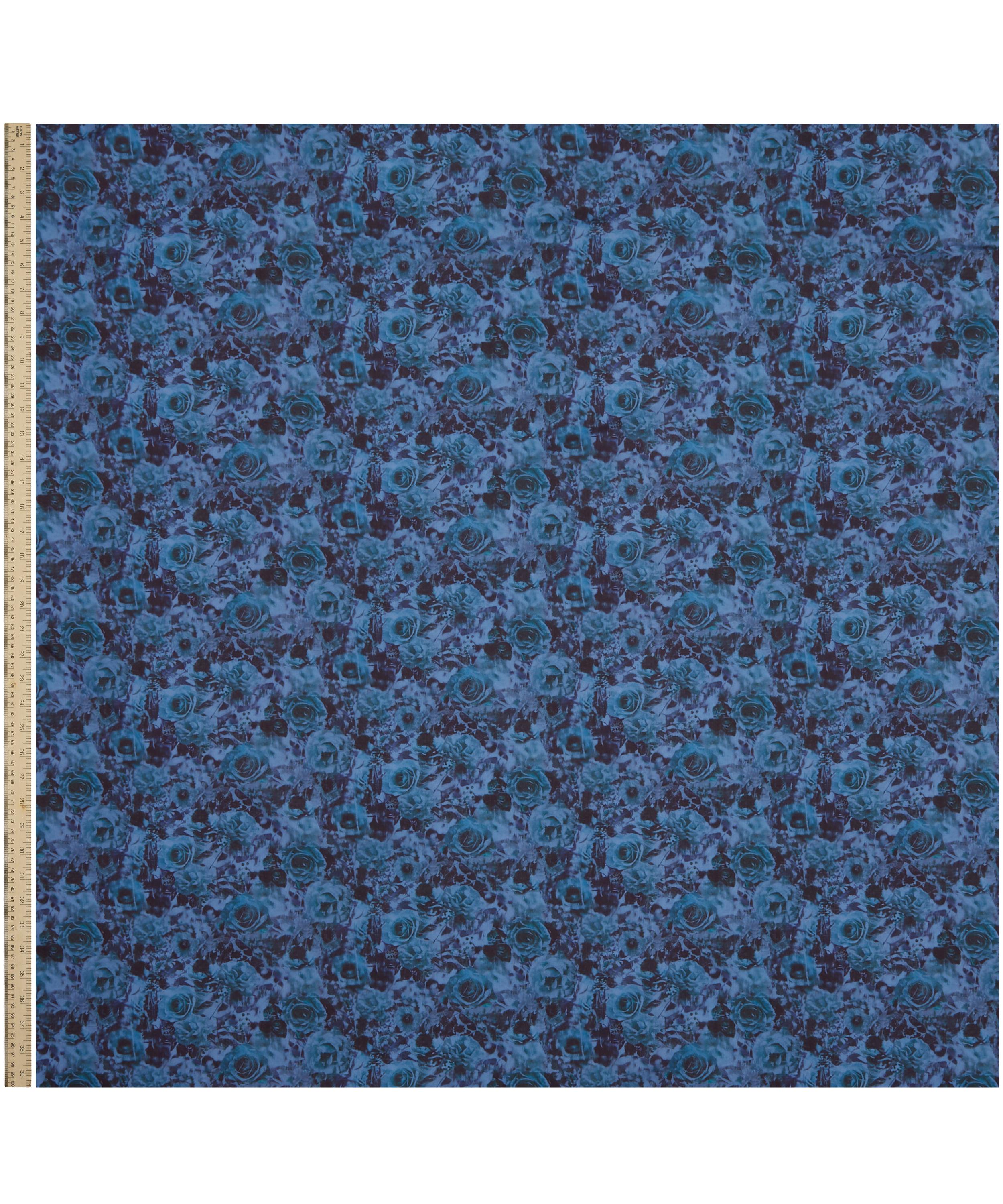 Liberty Fabrics - Florist Lens Tana Lawn™ Cotton image number 1