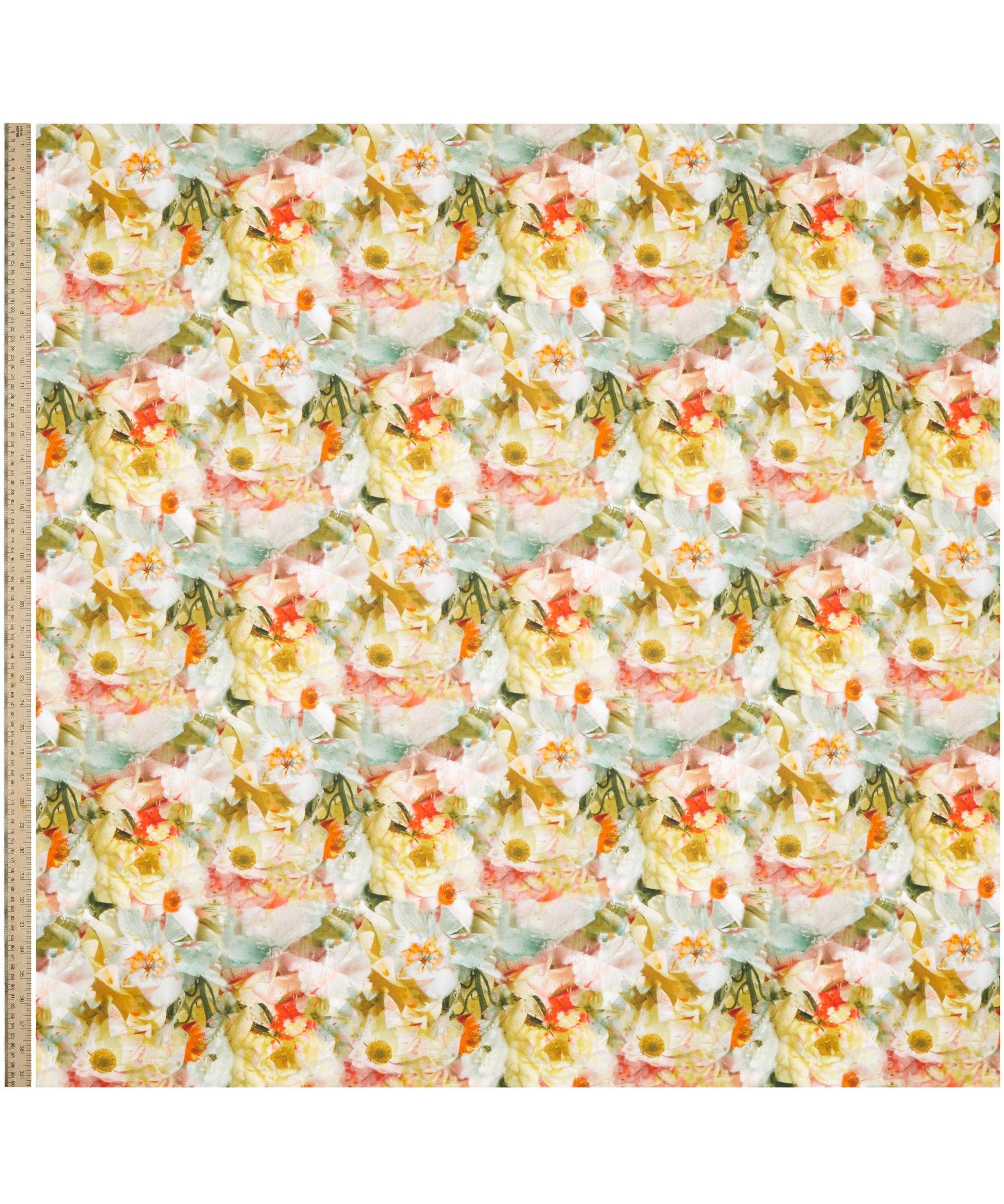 Liberty Fabrics - Frozen In Time Tana Lawn™ Cotton image number 1