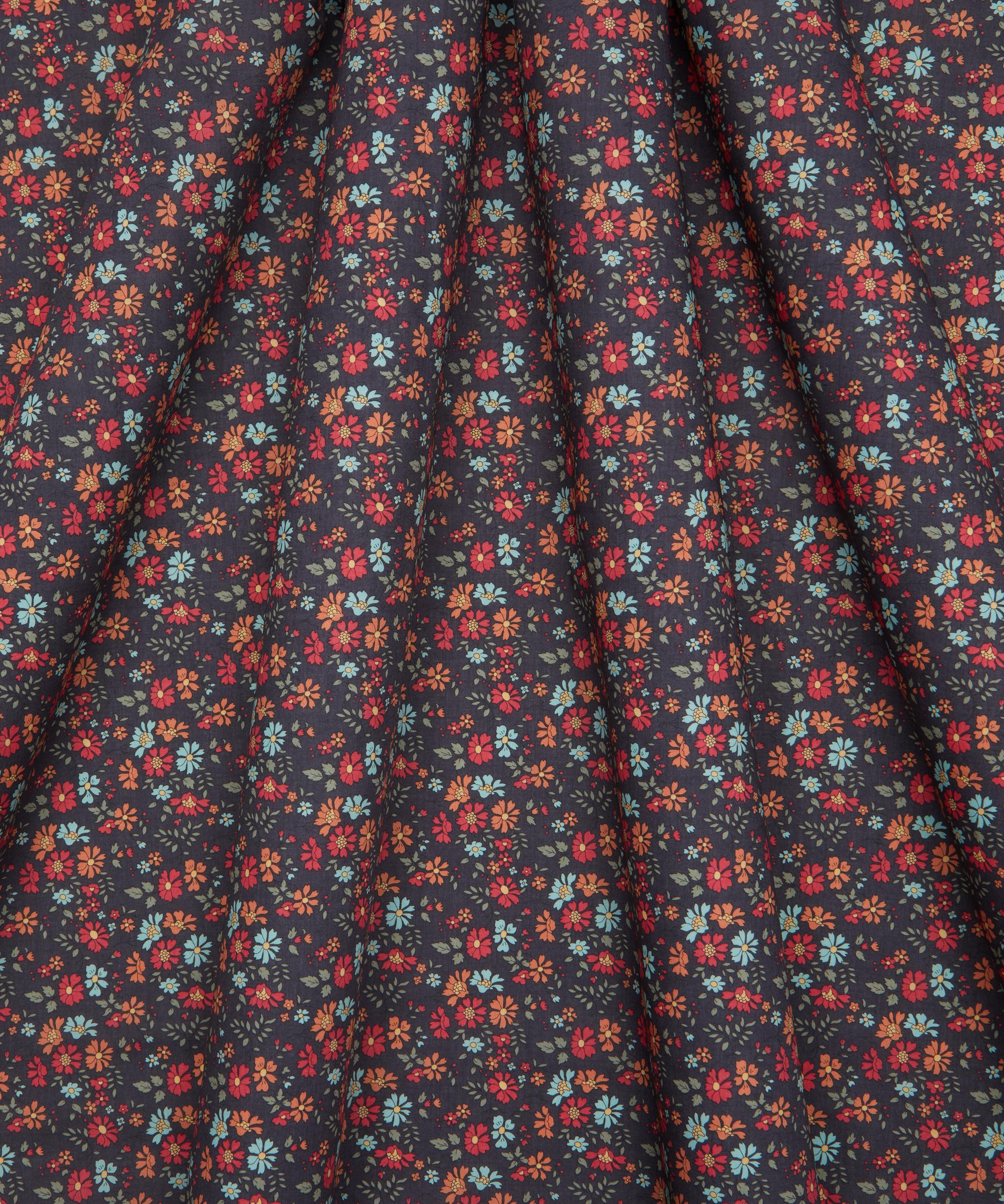 Liberty Fabrics - Capel Floret Tana Lawn™ Cotton image number 2