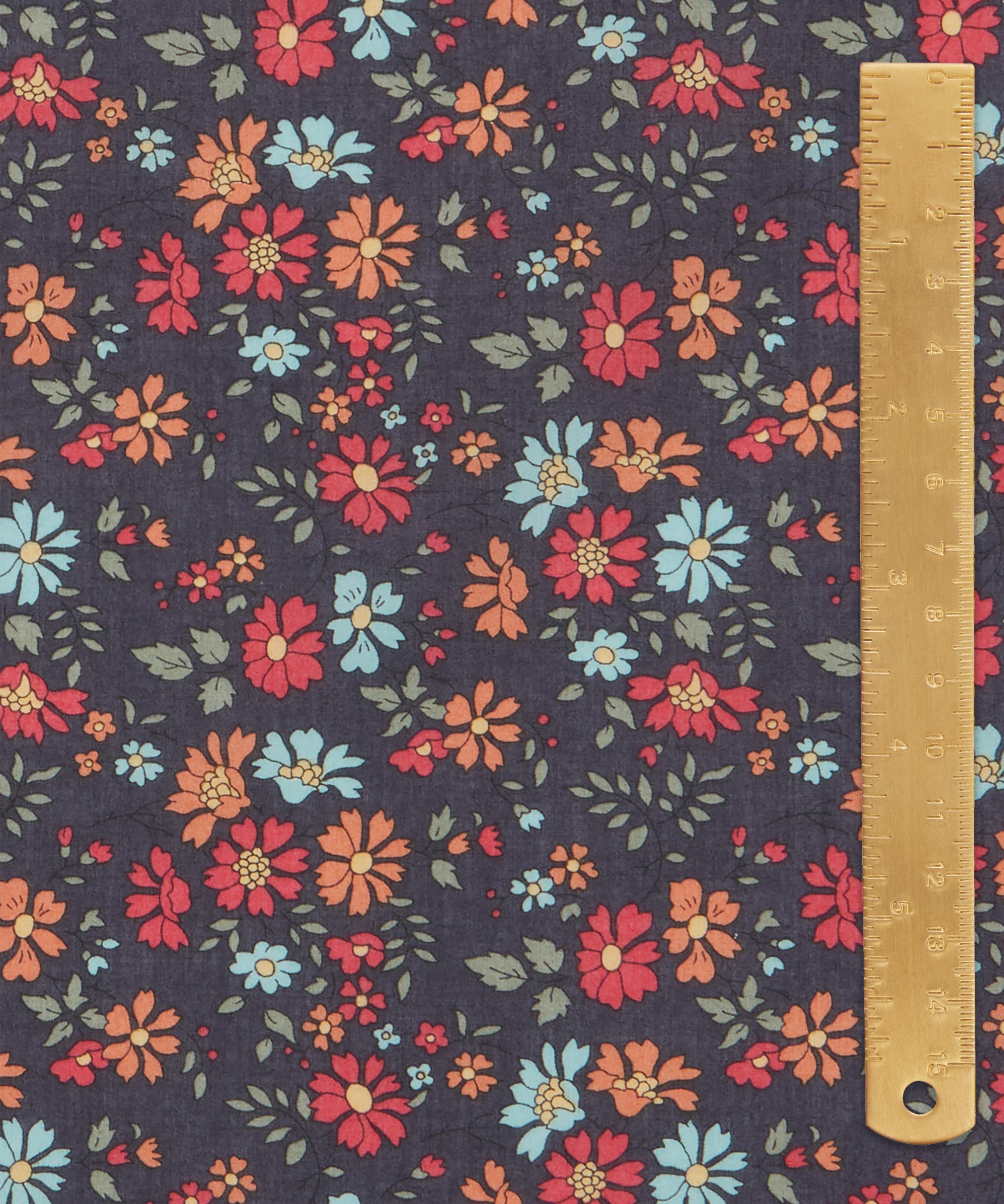Liberty Fabrics - Capel Floret Tana Lawn™ Cotton image number 4