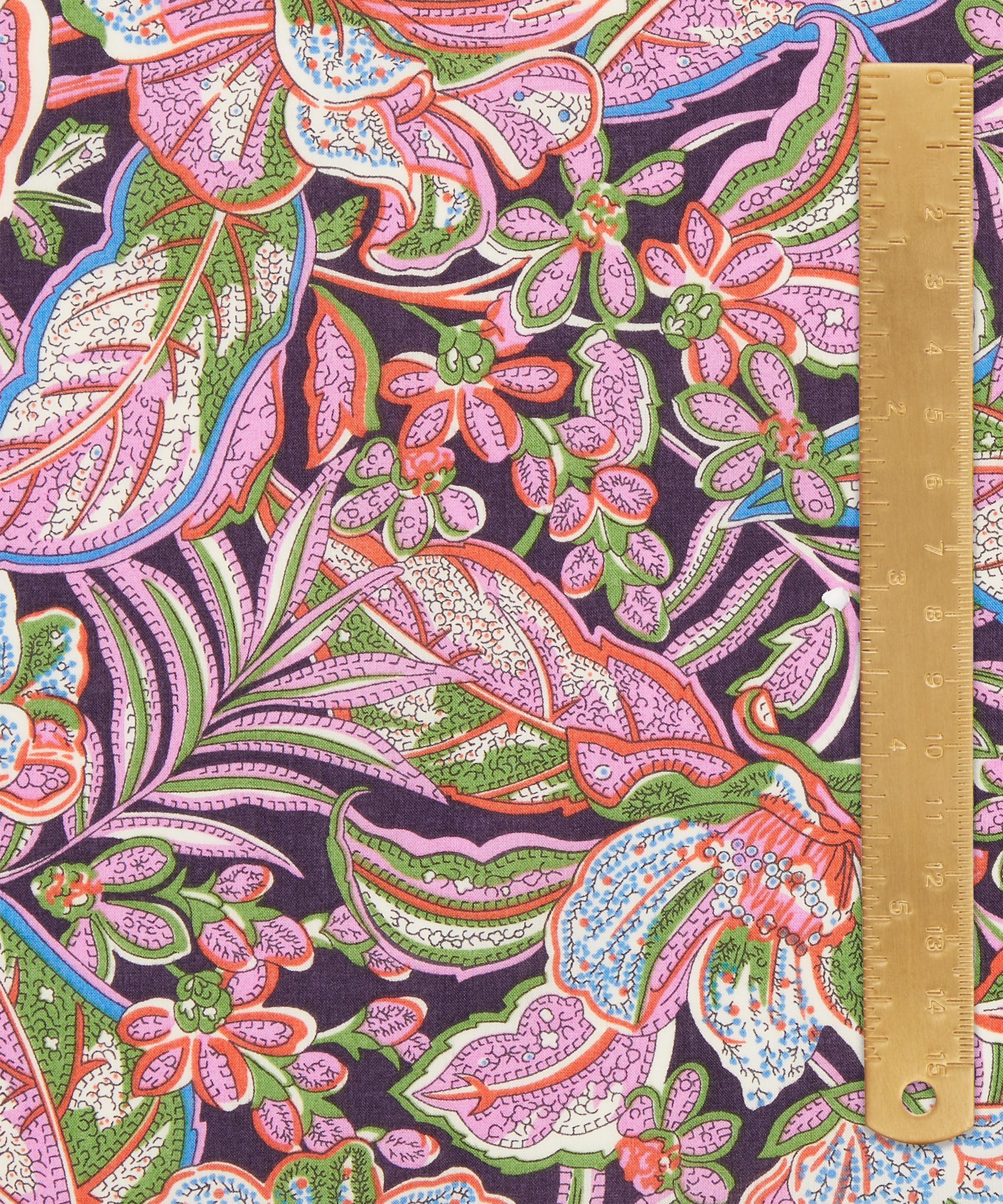 Liberty Fabrics - Hawaiian Paisley Tana Lawn™ Cotton image number 4