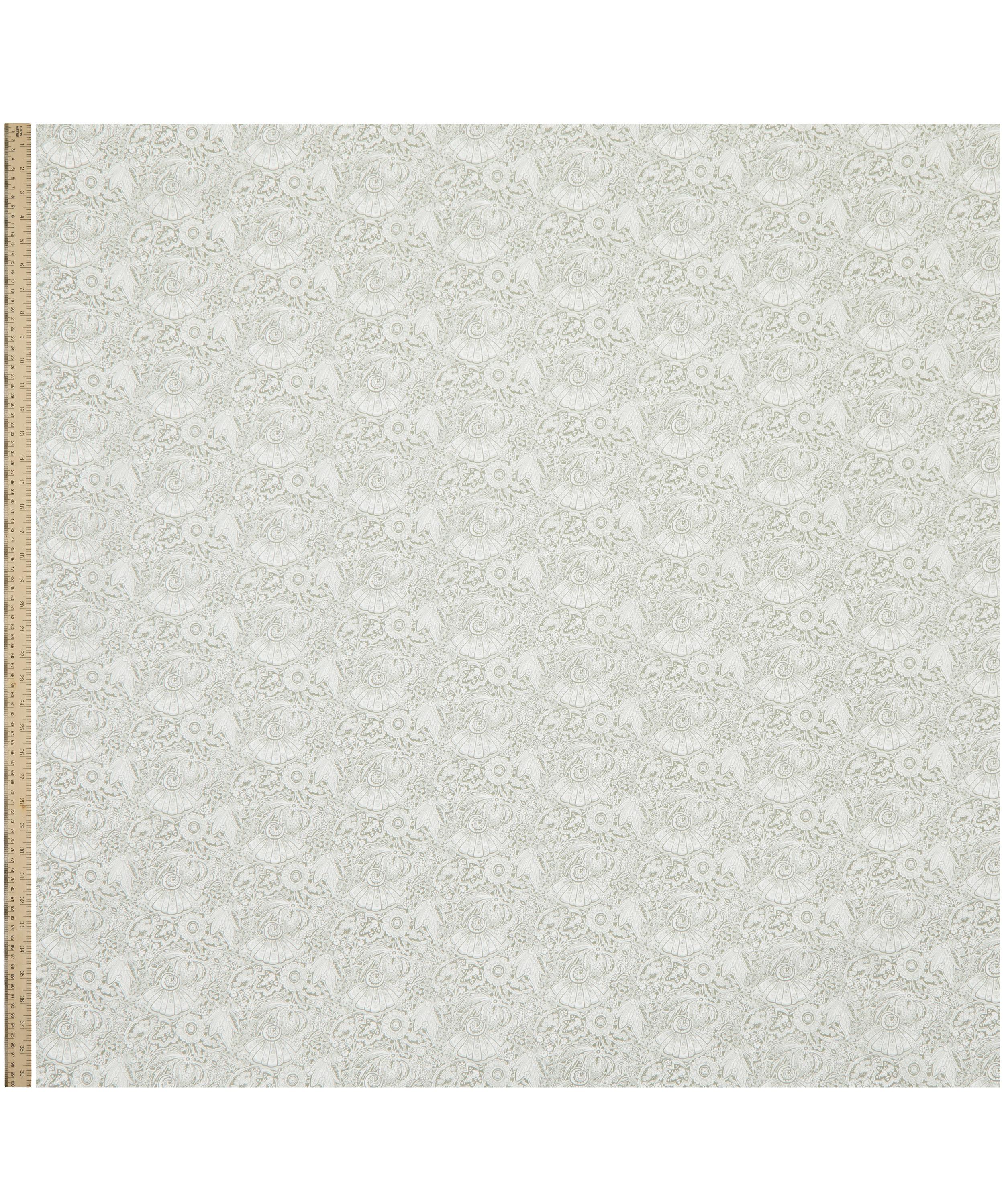 Liberty Fabrics - Jungle of Dreams Tana Lawn™ Cotton image number 1