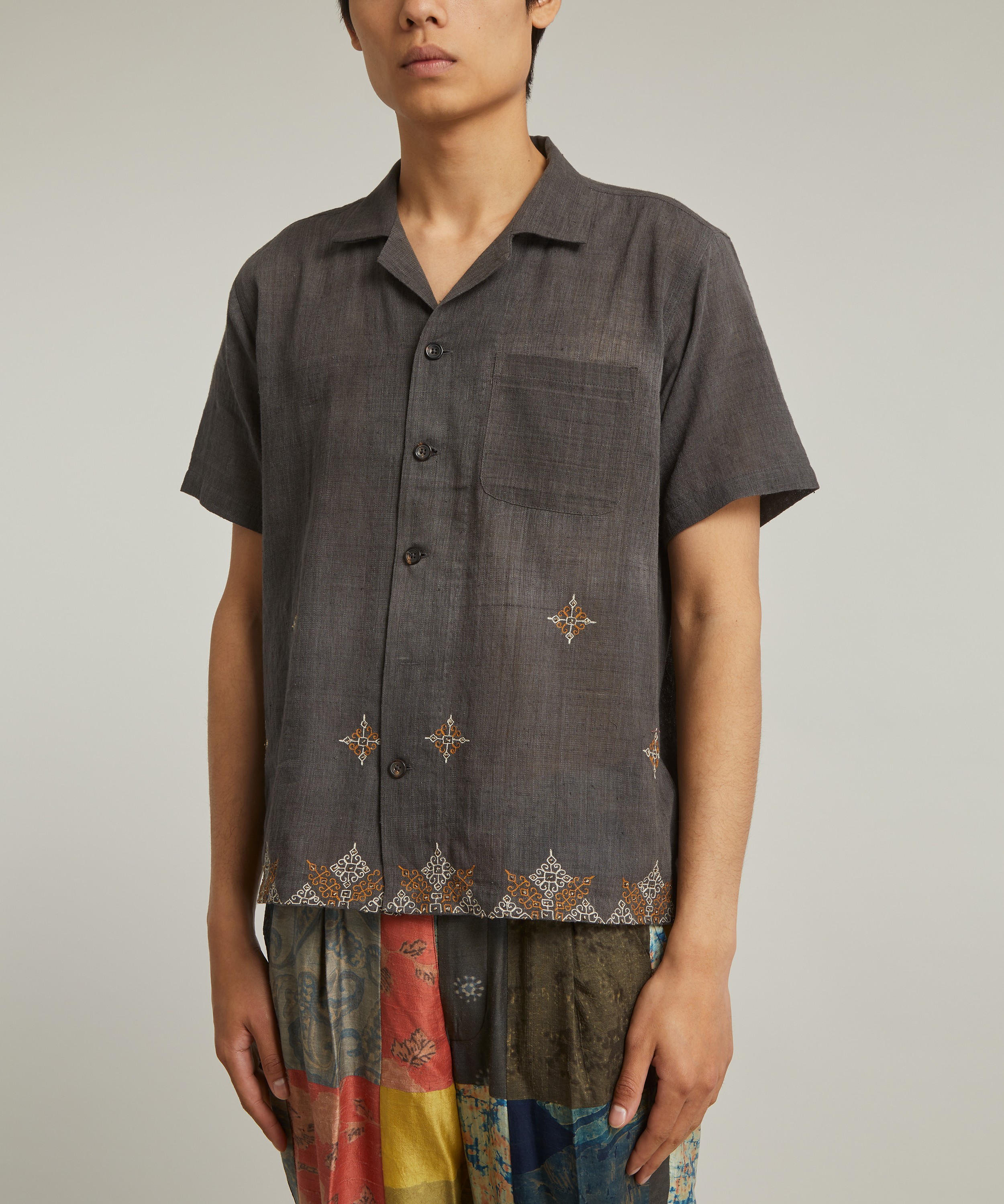 Kartik Research - Kasuti Handwoven Embroidered Cotton Shirt image number 2