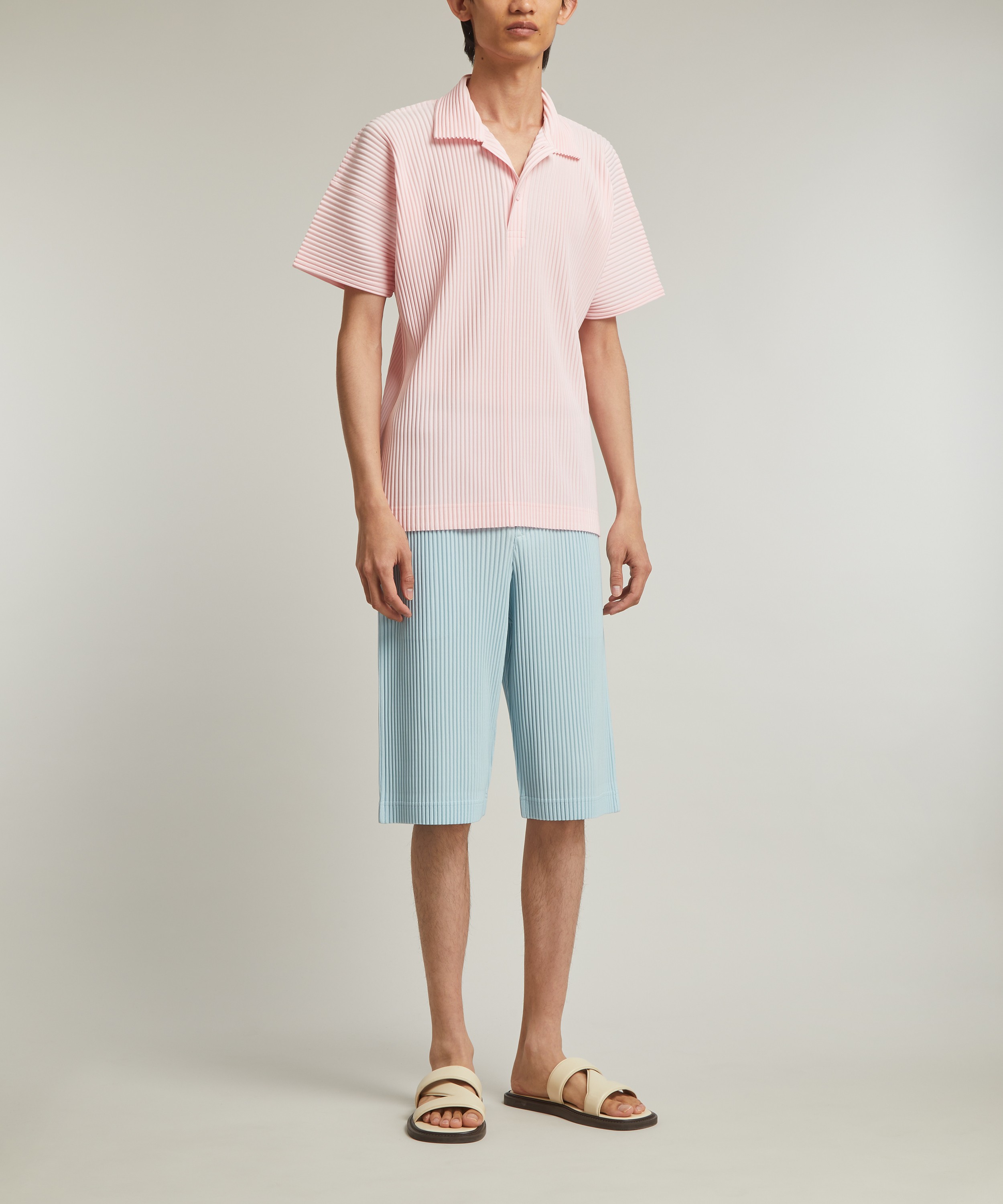 Homme Plisse Issey Miyake - MONTHLY COLOURS MAY Pleated Polo Shirt image number 1