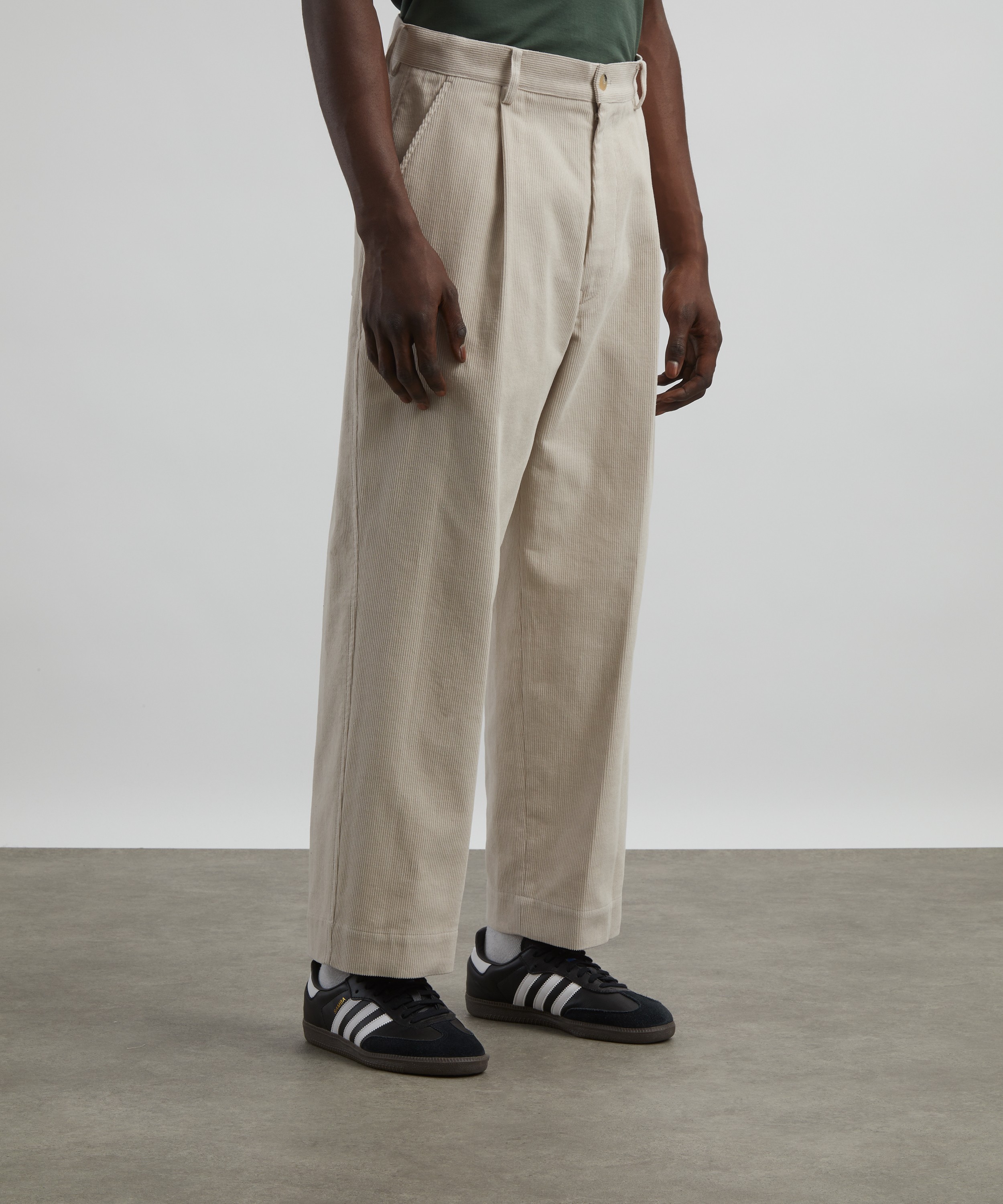 Le17septembre - Pleated Corduroy Trousers image number 2