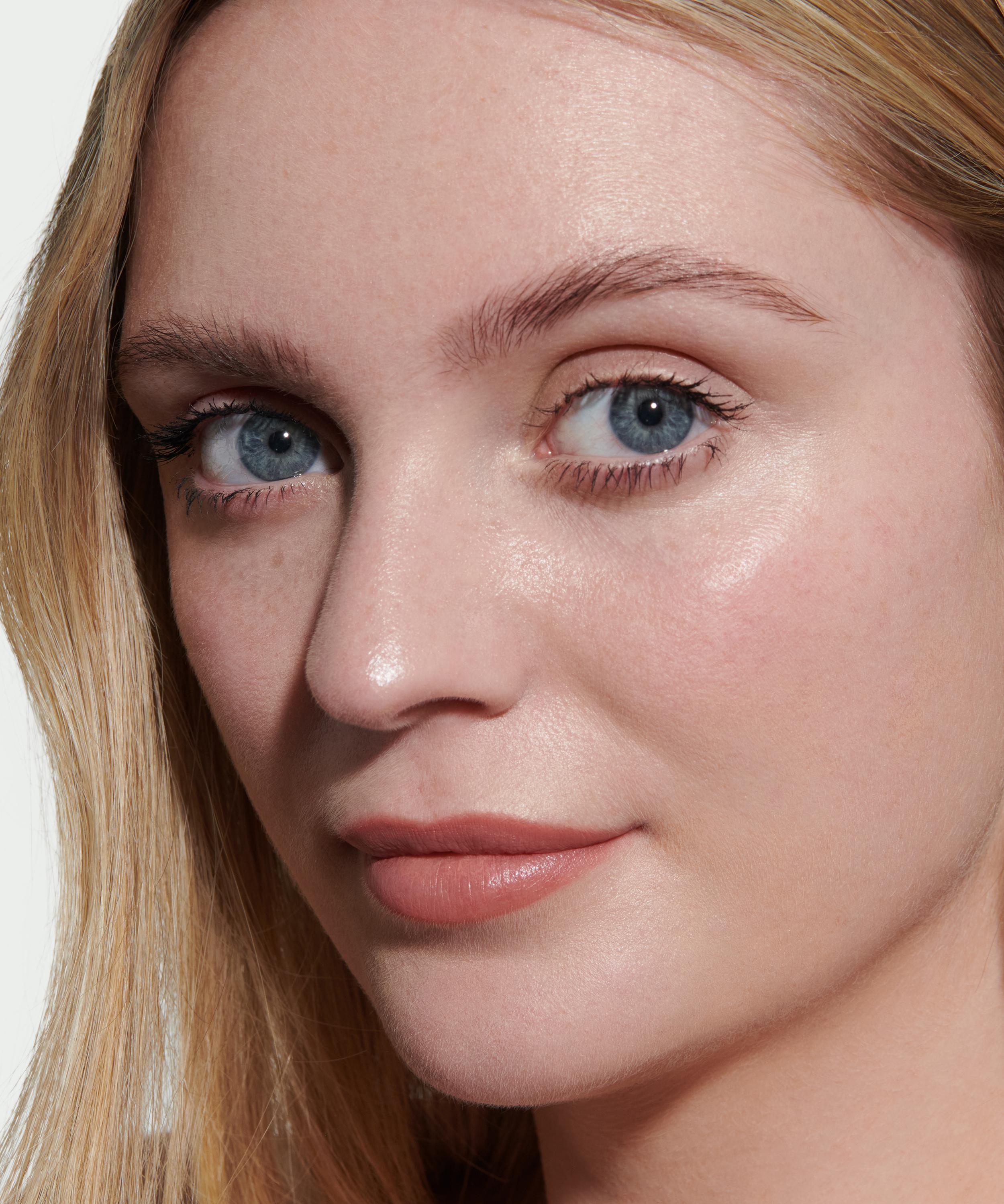 Lisa Eldridge Beauty - Seamless Skin Enhancing Tint 30ml image number 4