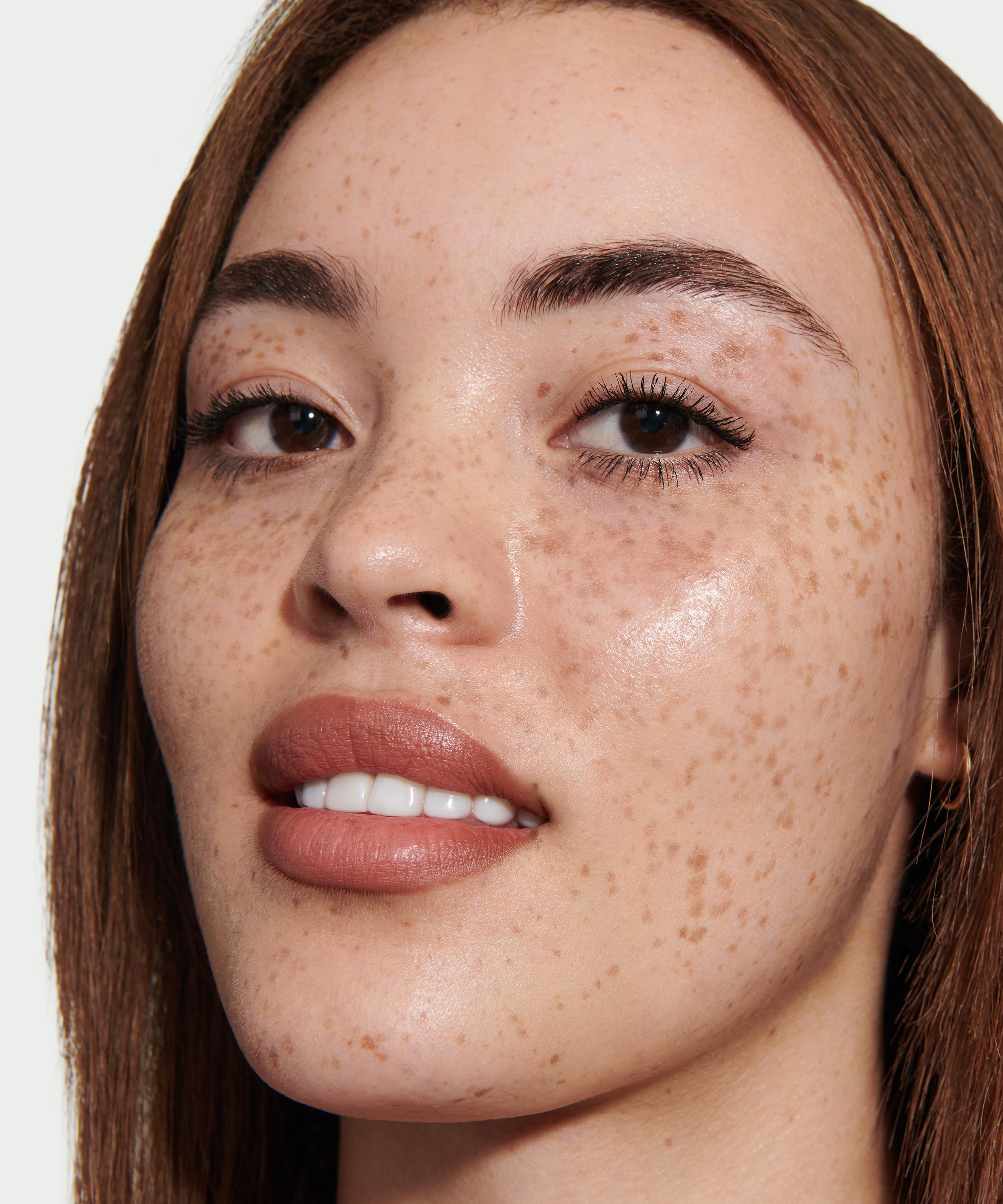 Lisa Eldridge Beauty - Seamless Skin Enhancing Tint 30ml image number 6