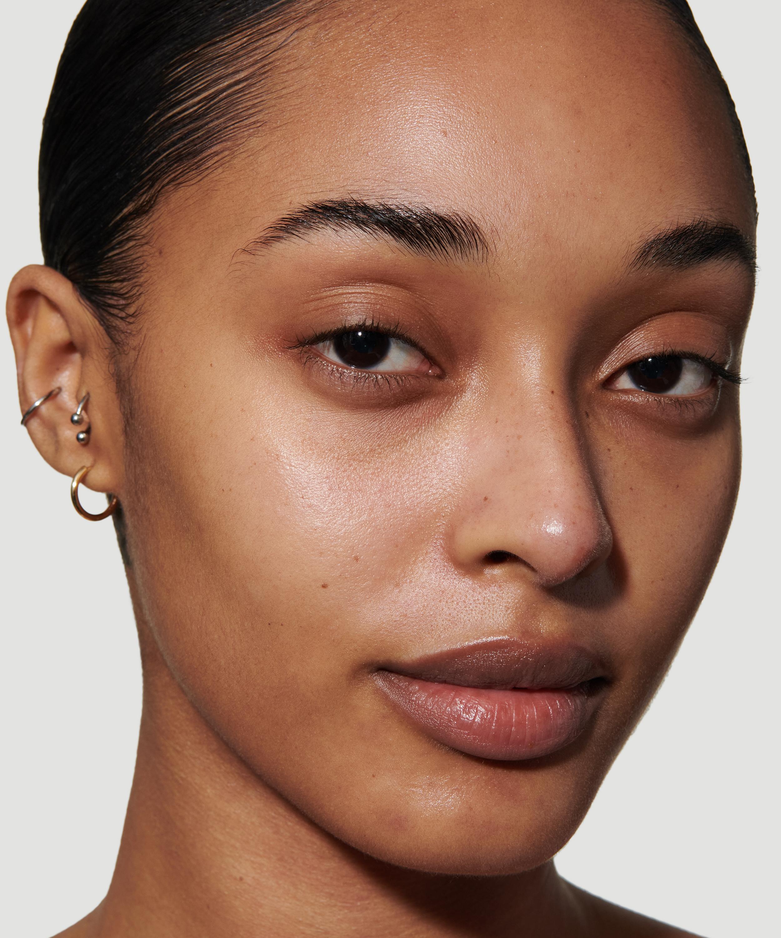 Lisa Eldridge Beauty - Seamless Skin Enhancing Tint 30ml image number 3