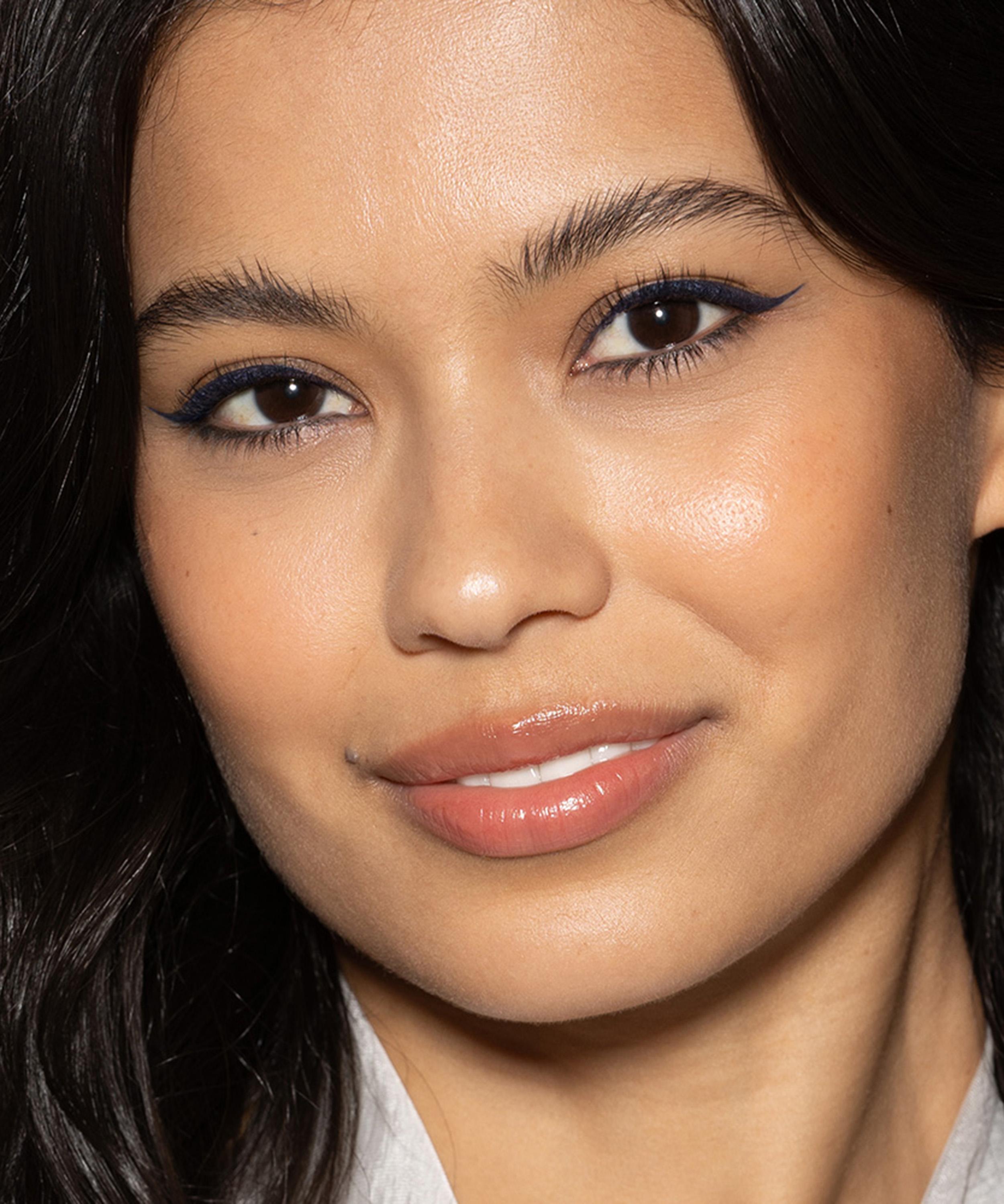 Trinny London - Line2Define 0.30g image number 1