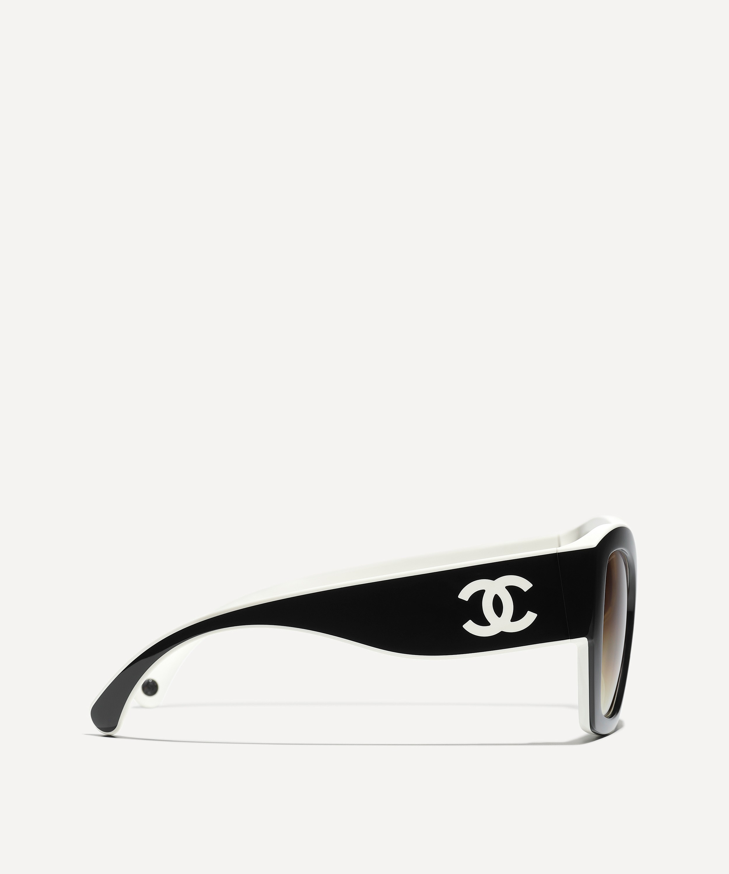 CHANEL - Oversized Butterfly Sunglasses image number 2