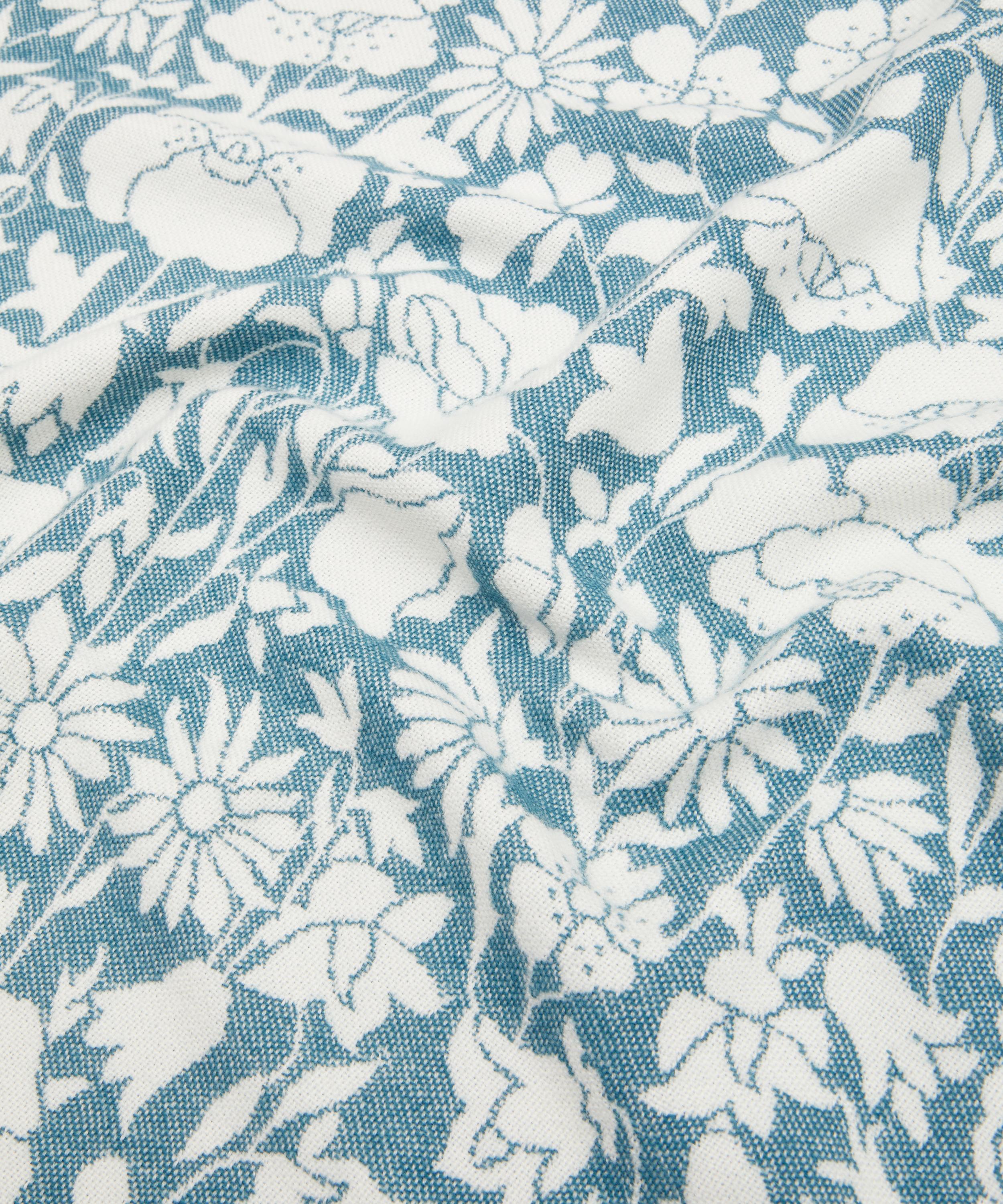 Liberty - Poppy Dawn Wool Throw image number 4
