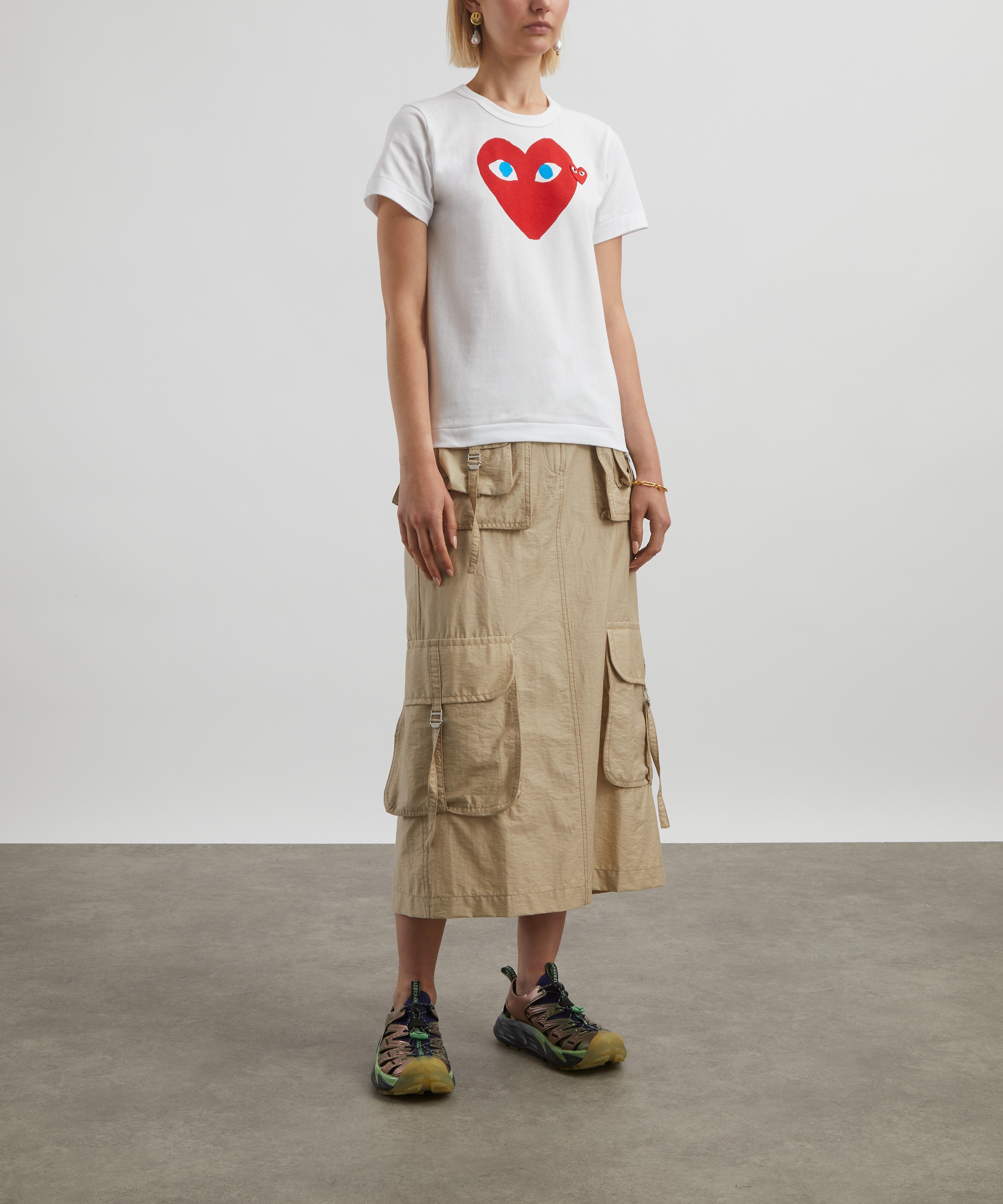 Comme des Garçons Play - Short Sleeve Logo T-Shirt image number 1