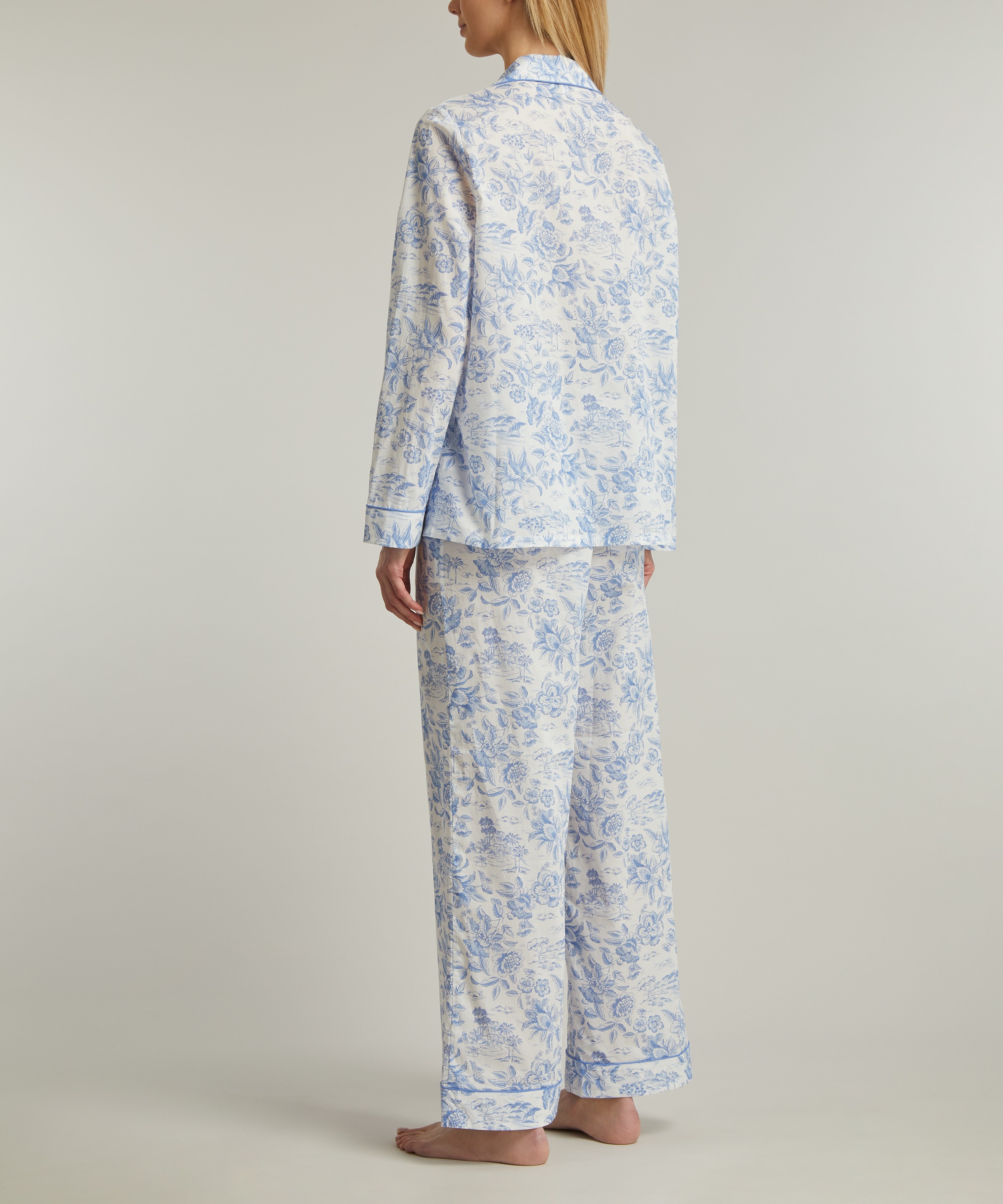 Liberty - Delft Lagoon Tana Lawn™ Cotton Classic Pyjama Set image number 3