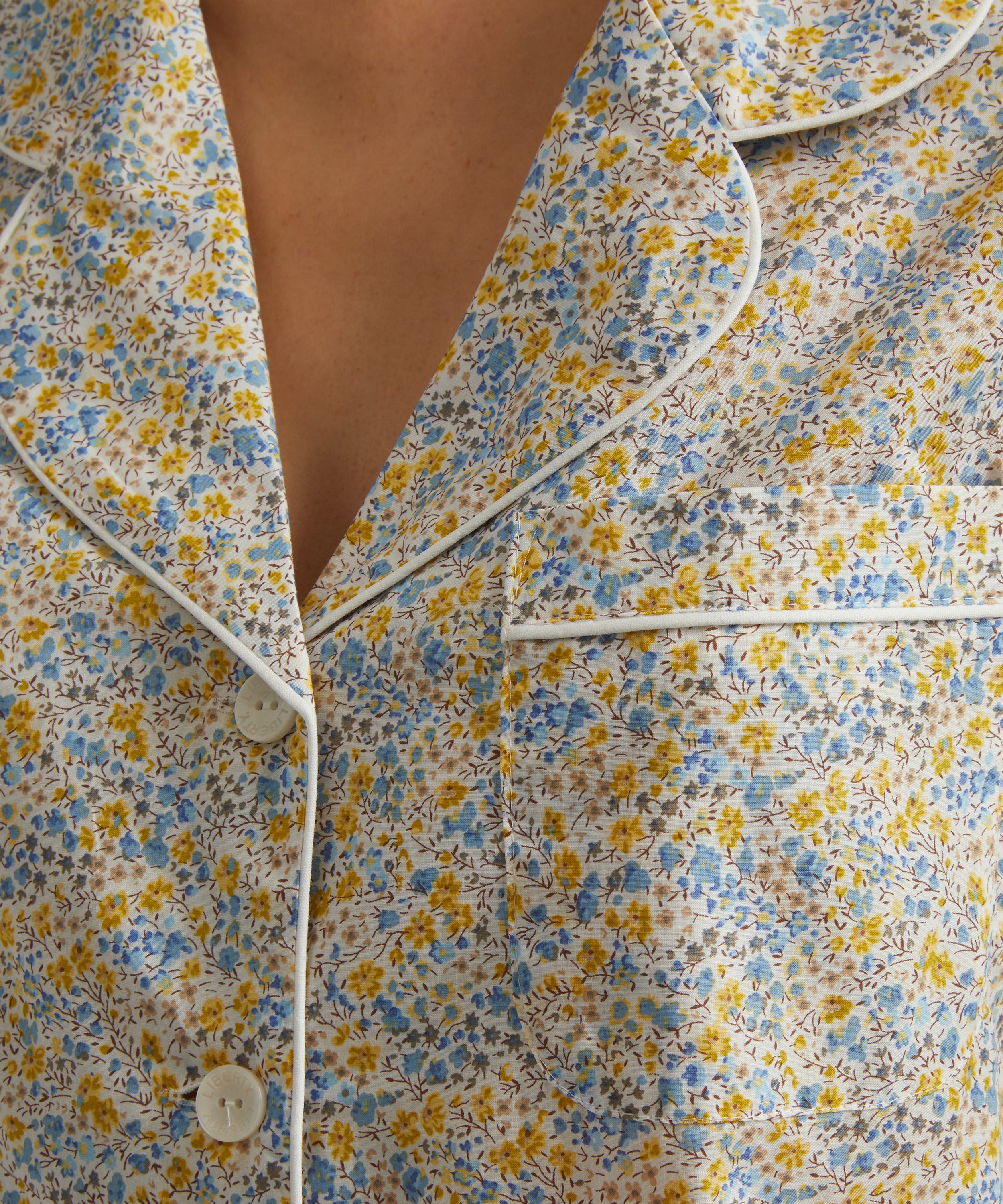 Liberty - Phoebe Tana Lawn™ Cotton Classic Pyjama Set image number 4