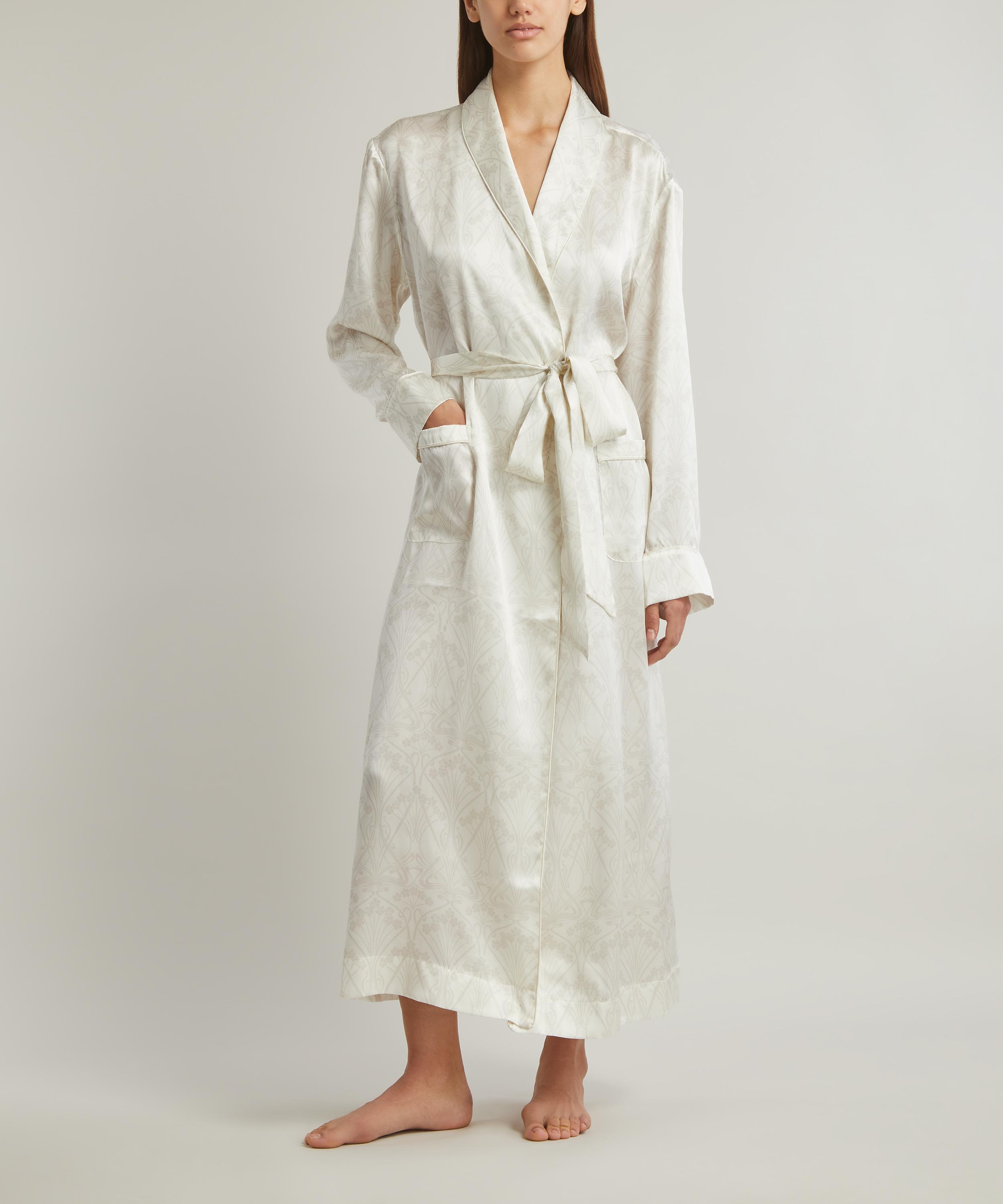 Liberty - Nouveau Ianthe  Silk-Satin Classic Robe image number 1