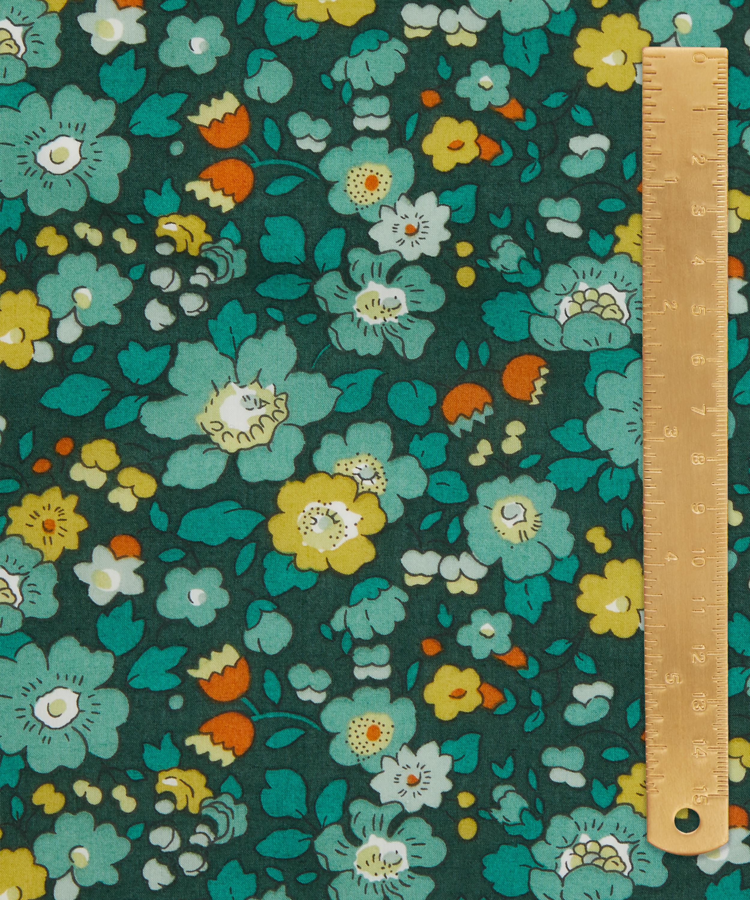 Liberty Fabrics - Betsy Meadow Tana Lawn™ Cotton image number 4