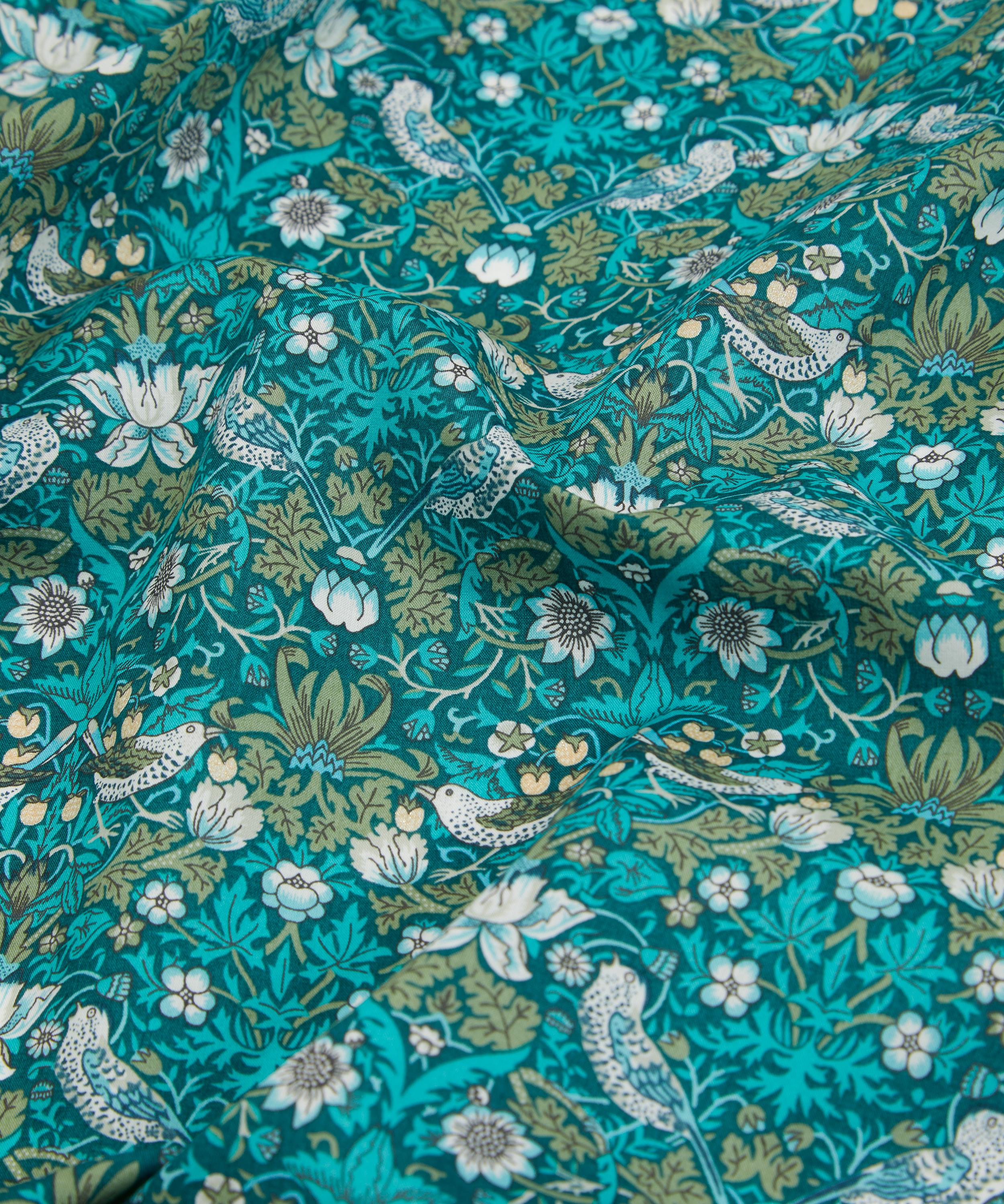 Liberty Fabrics - Strawberry Thief Tana Lawn™ Cotton image number 3