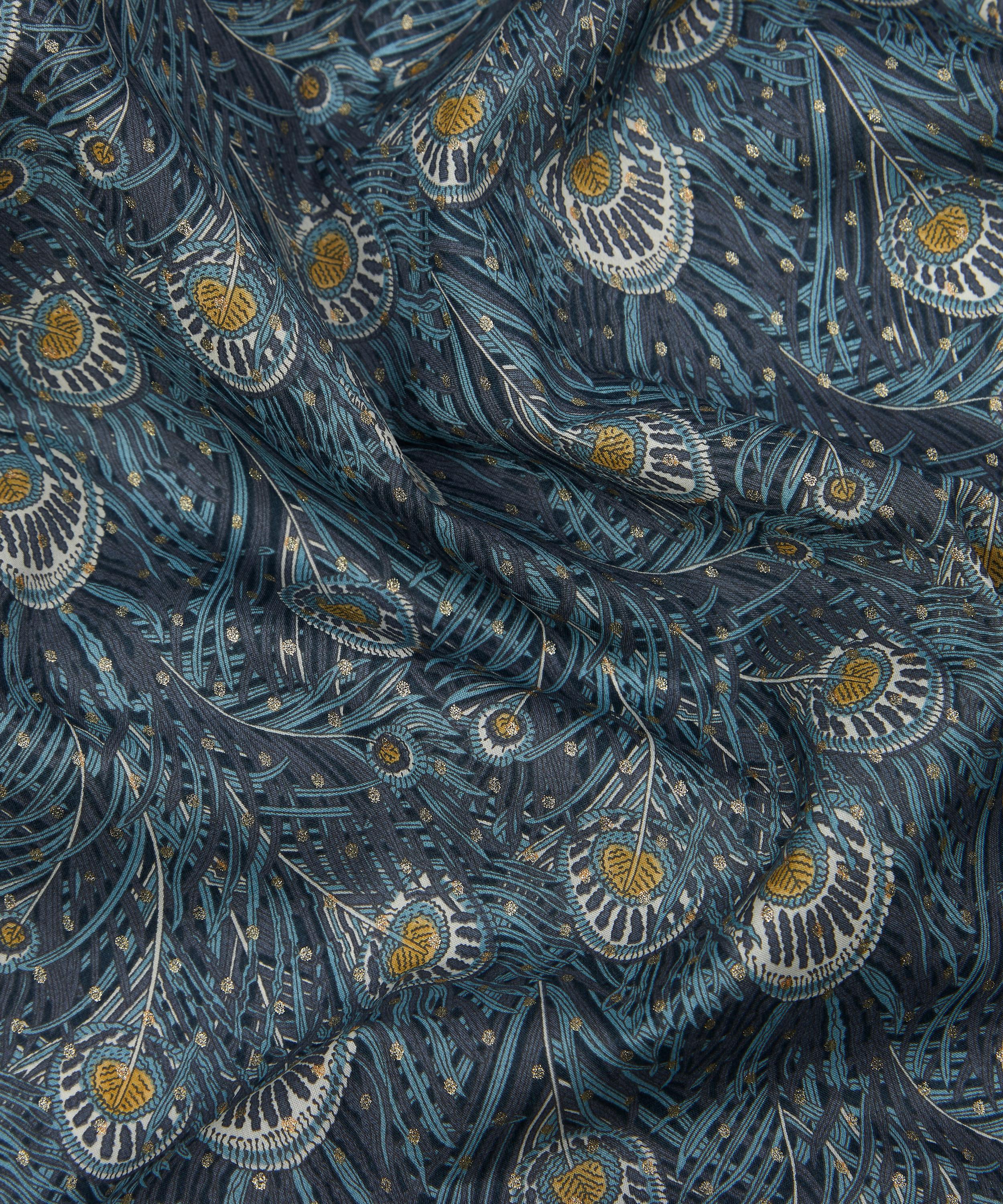 Liberty Fabrics - Queen Hera Spot Tana Lawn™ Cotton image number 3