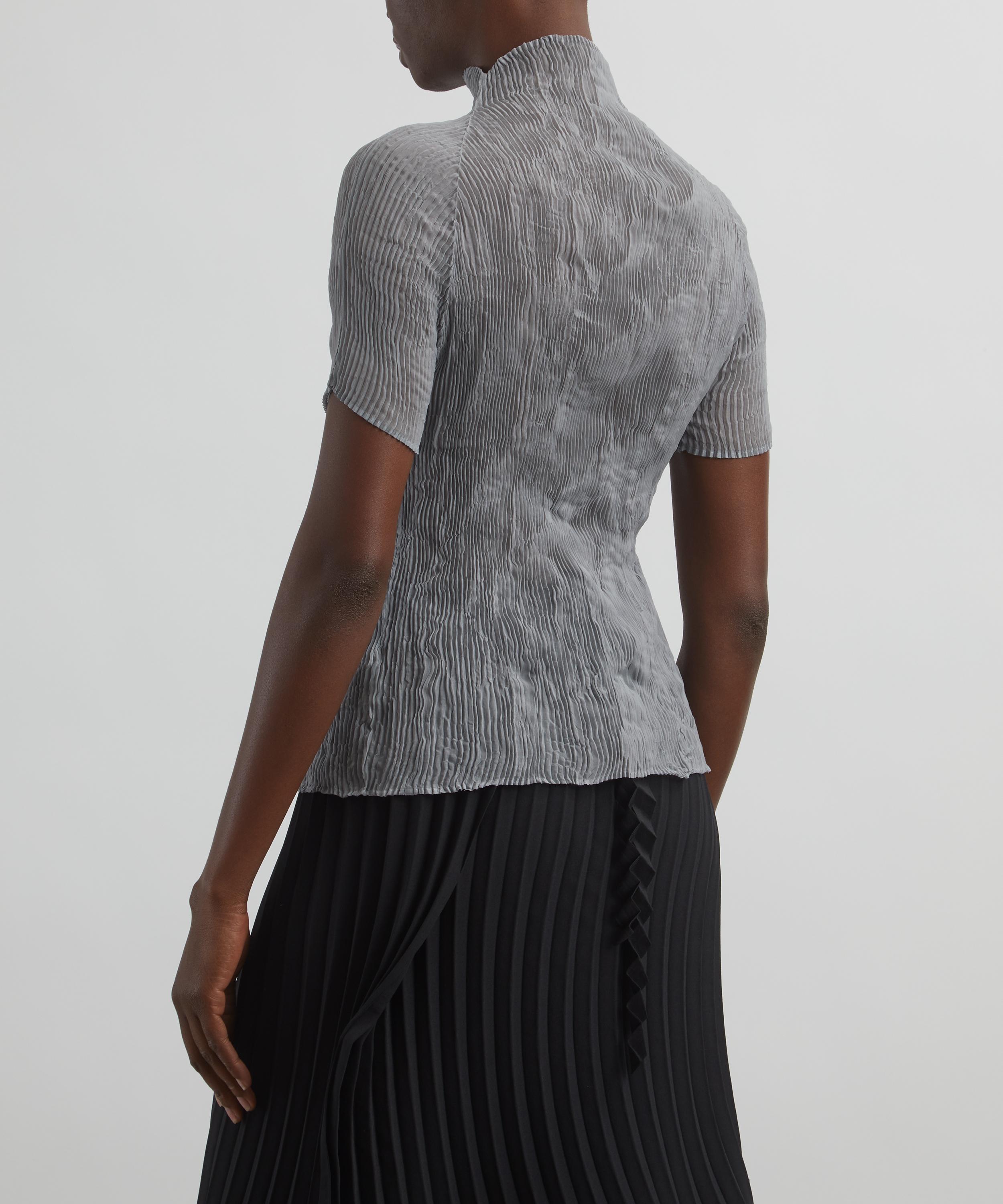 Issey Miyake - CHIFFON TWIST JUNE Short Sleeve Top image number 2