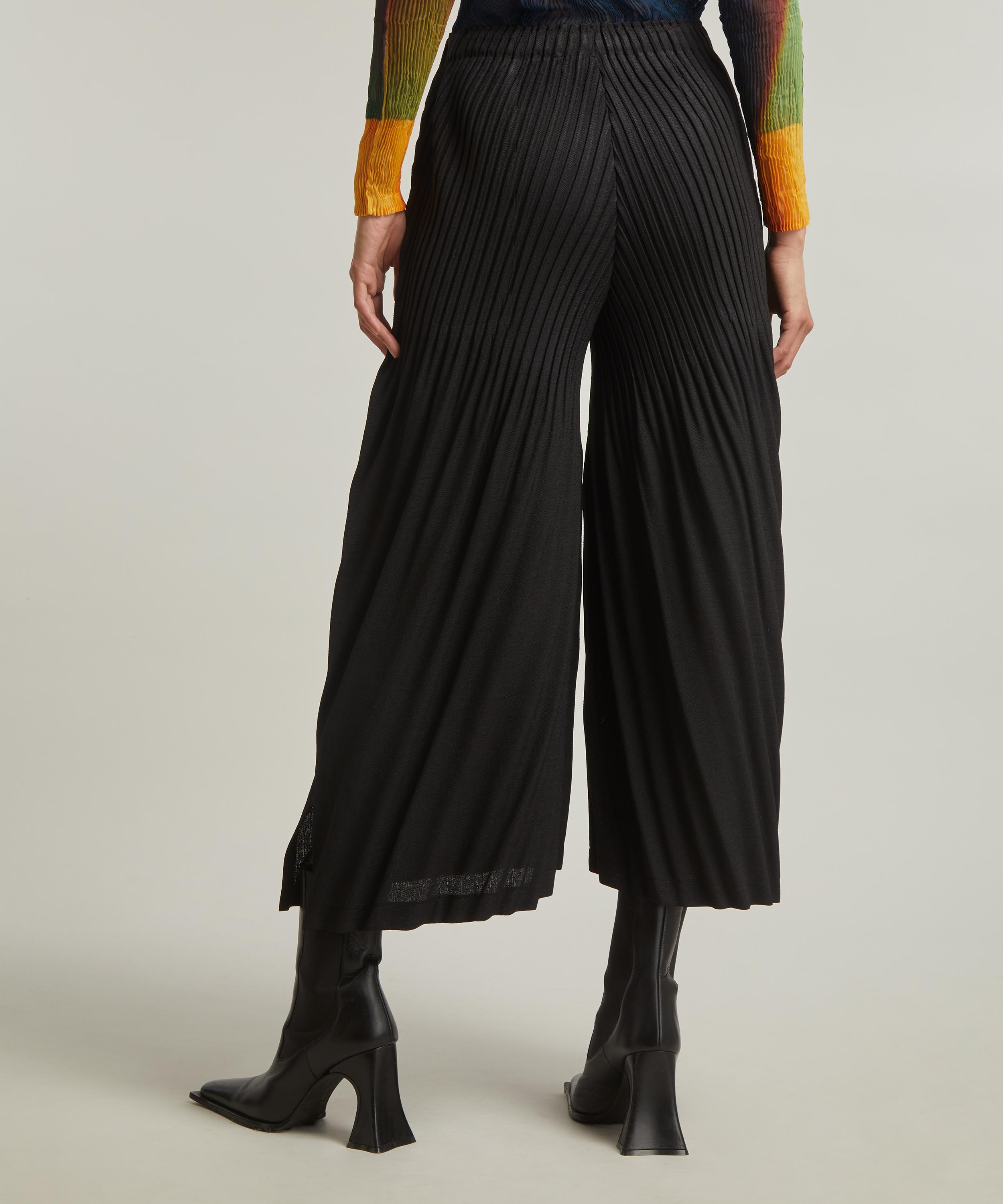 Issey Miyake - LINEN LIKE PLEATS Trousers image number 3