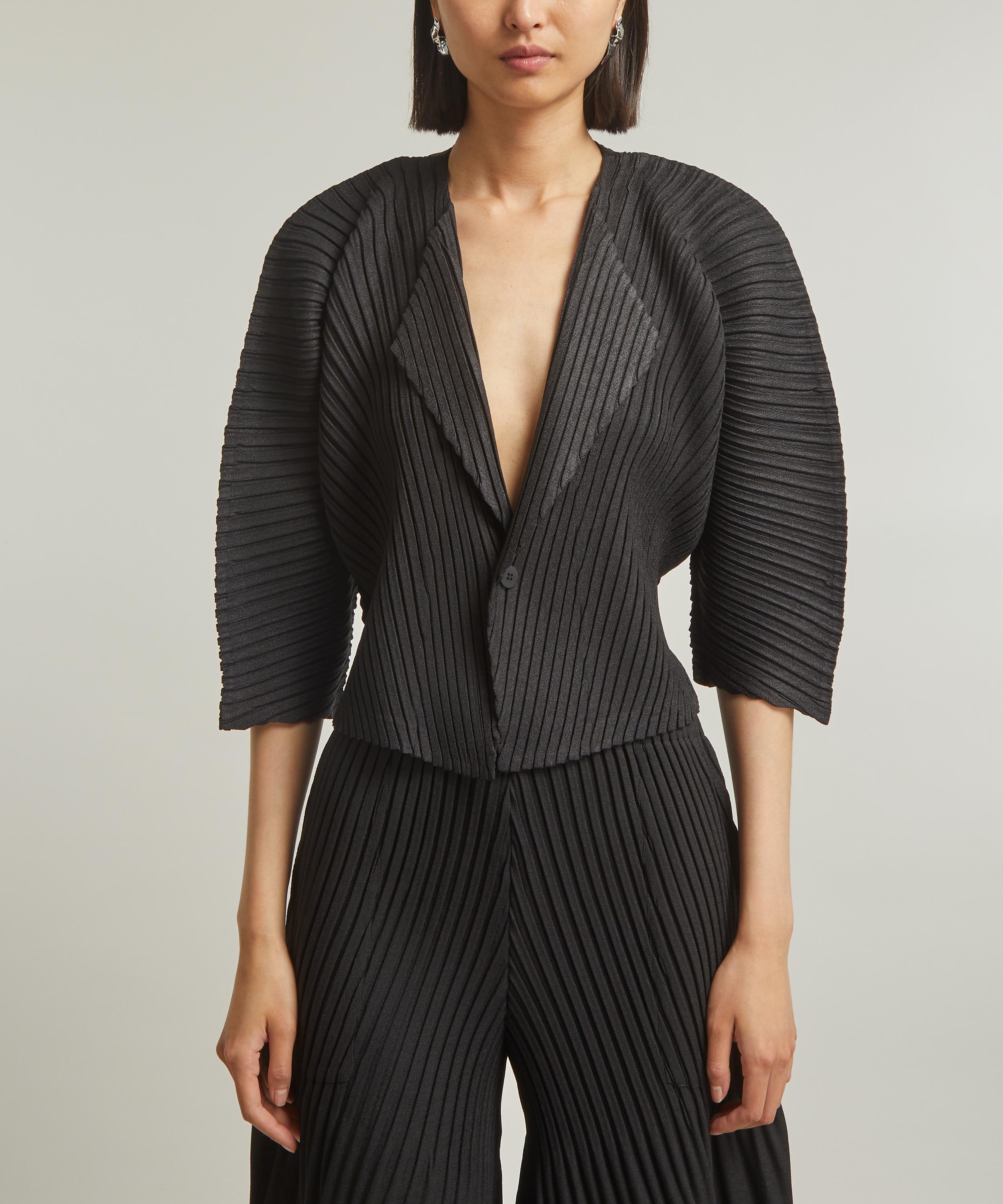 Issey Miyake - LINEN LIKE PLEATS Cardigan image number 2