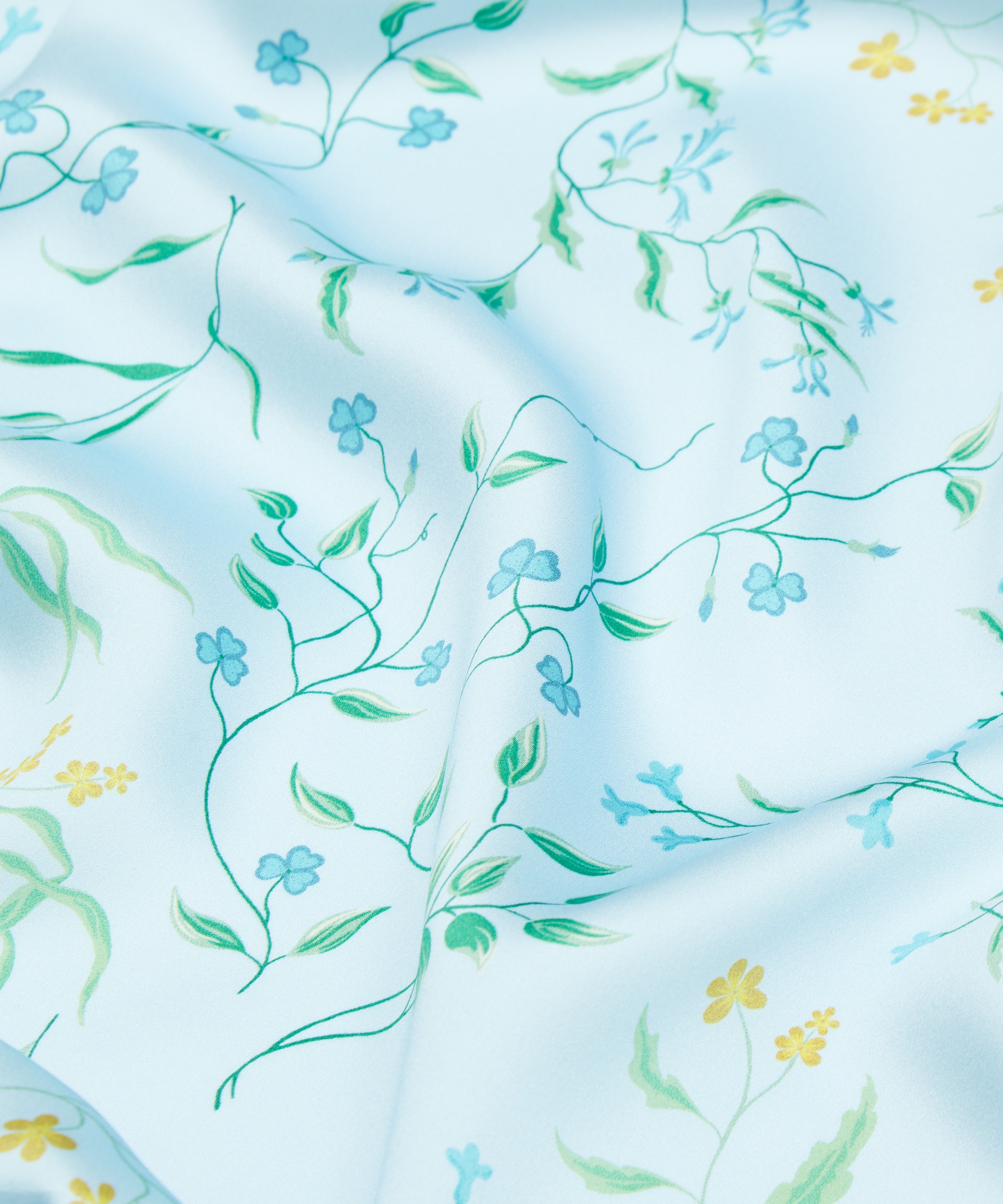 Liberty Fabrics - Liberty Fabrics x Bridgerton Regal Blossom Silk Satin image number 3