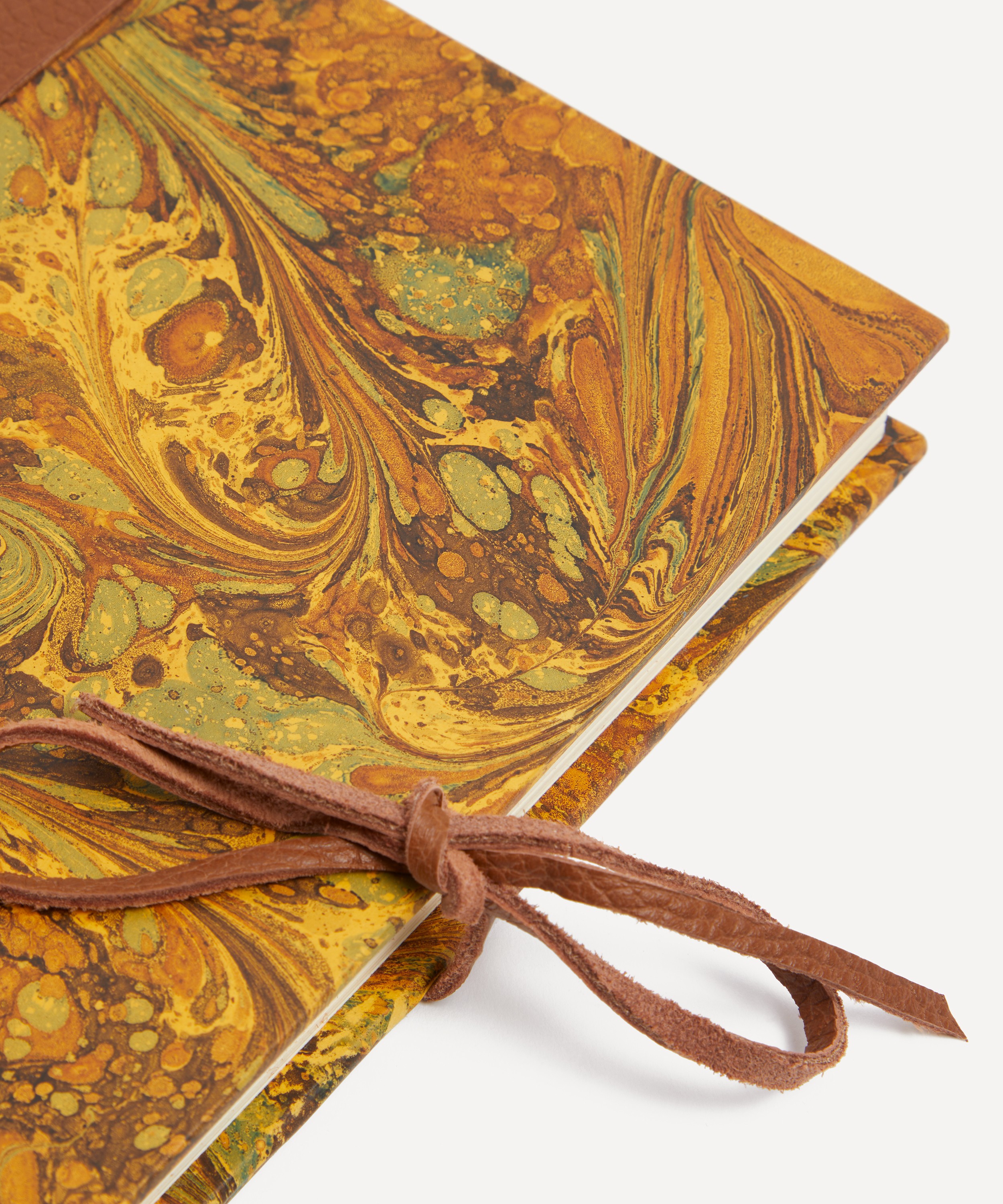 Giannini - Marbled Notebook with Leather Spine and Tie image number 4