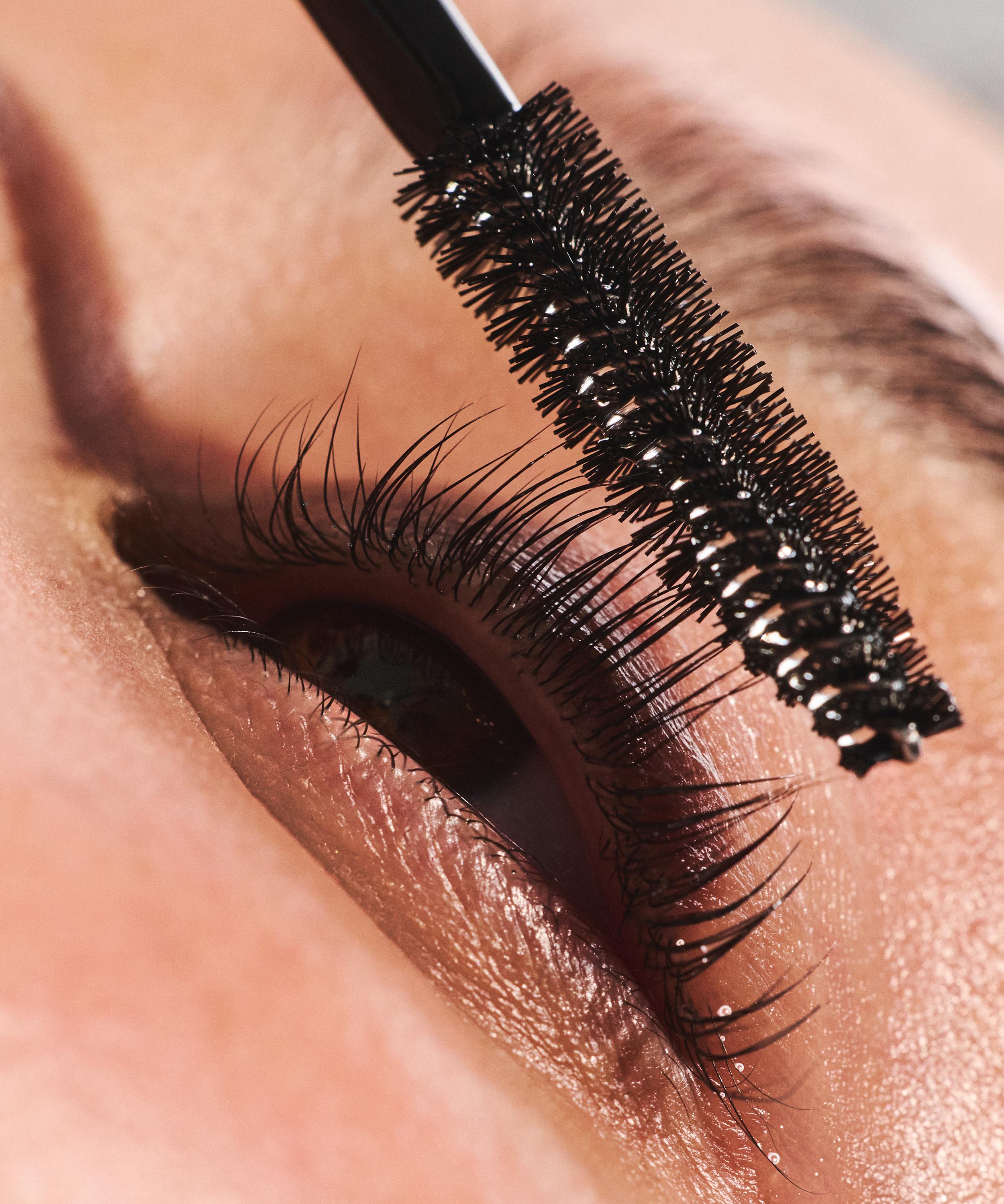 Blink Brow Bar - Give Me Strength Nourishing Brow and Lash Edit image number 1