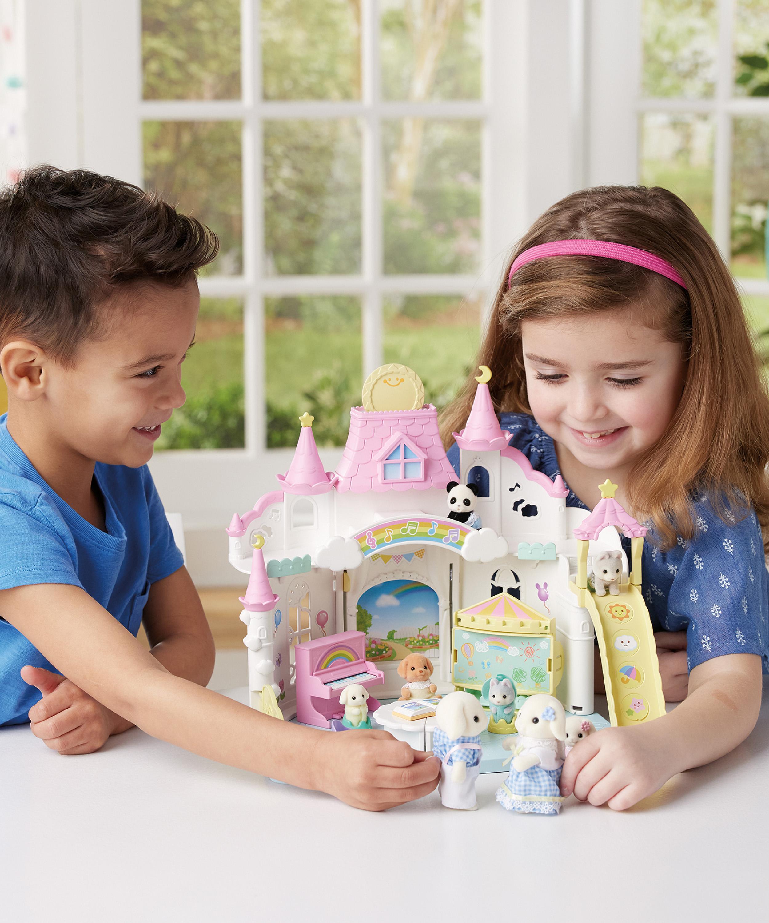 Sylvanian Families - Sunny Castle Nursery image number 5