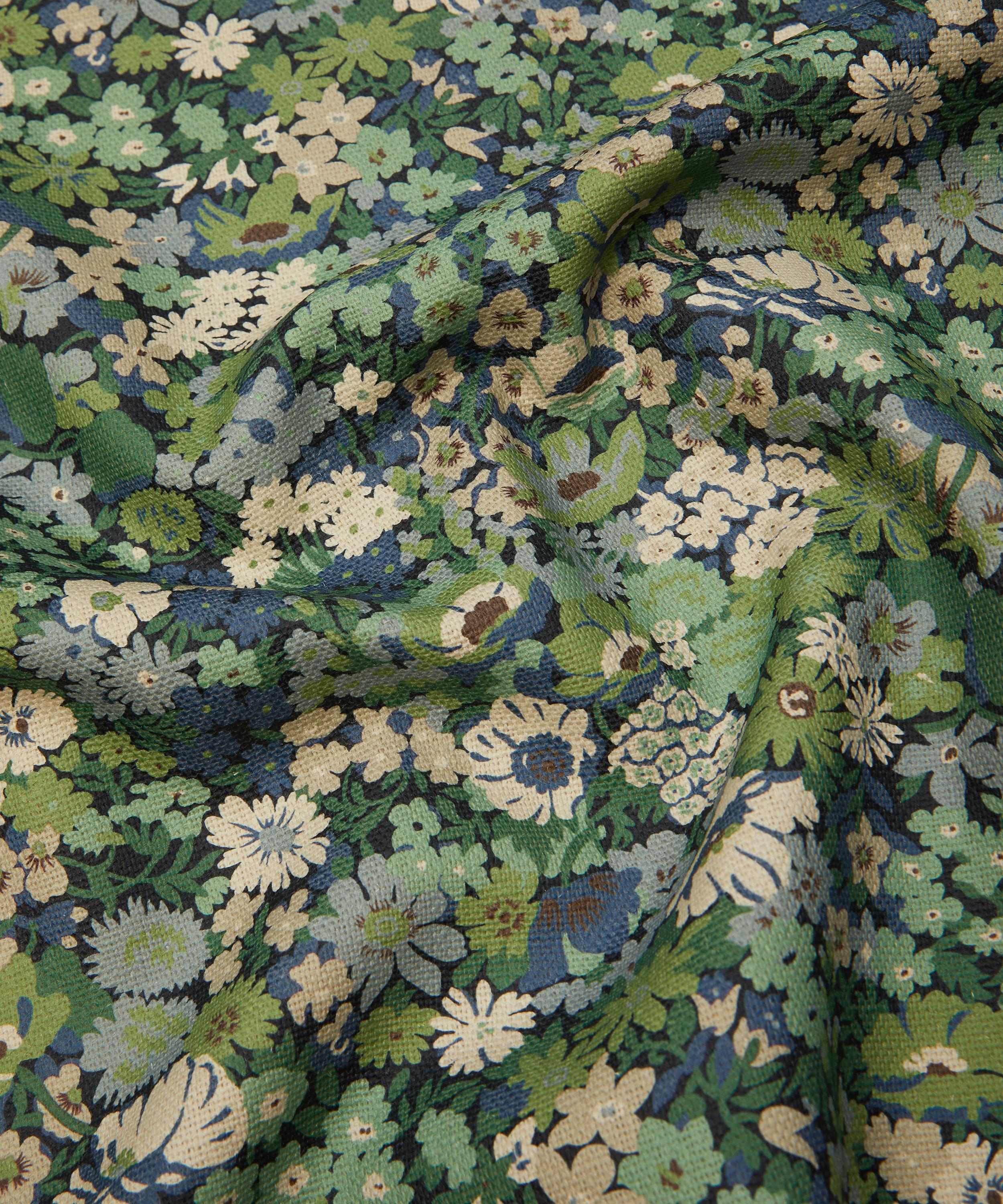 Liberty Interiors - Thorpe House Linen in Purslane image number 4