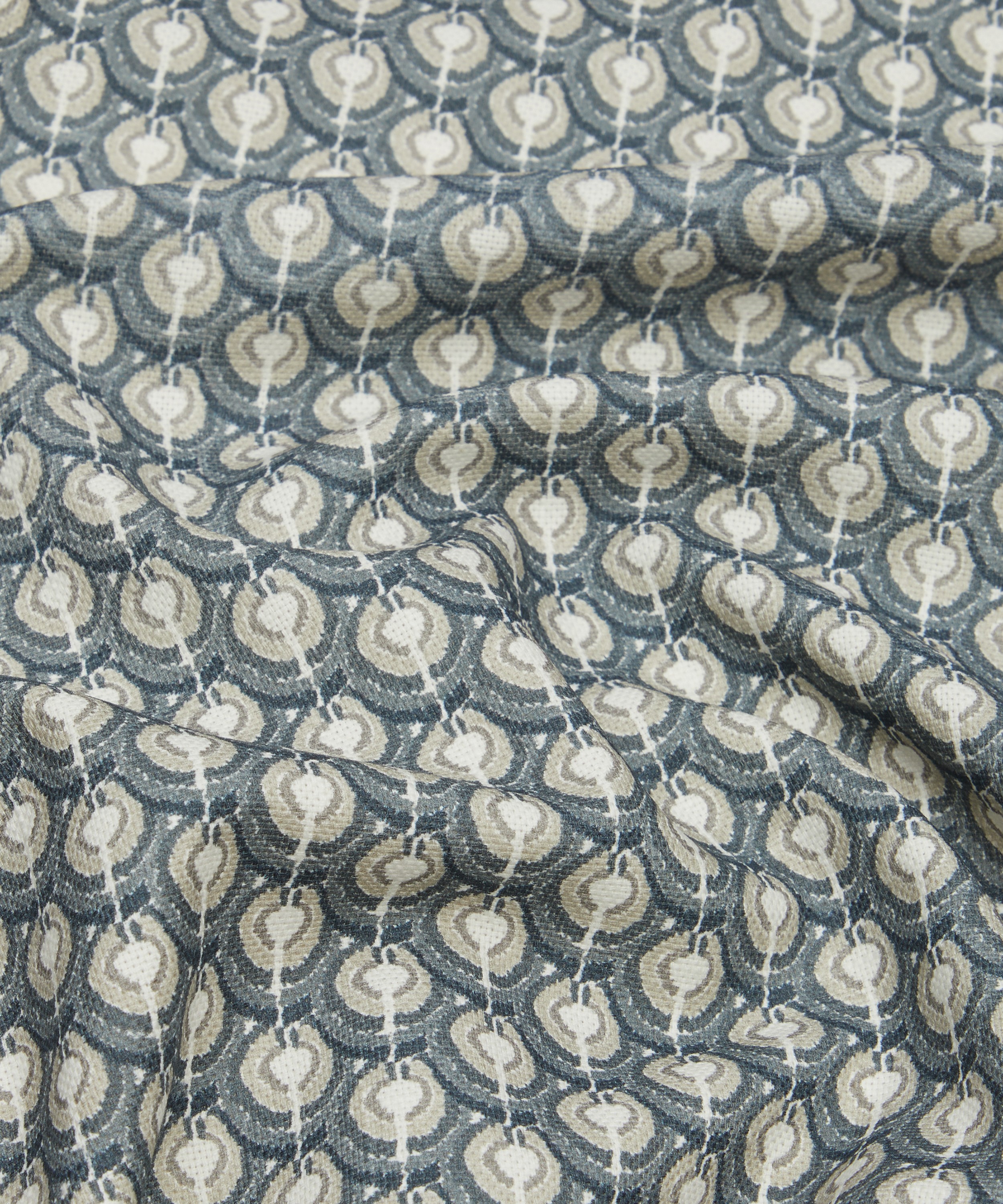Liberty Interiors - Scallop Spot Cotton in Smalt Blue image number 4