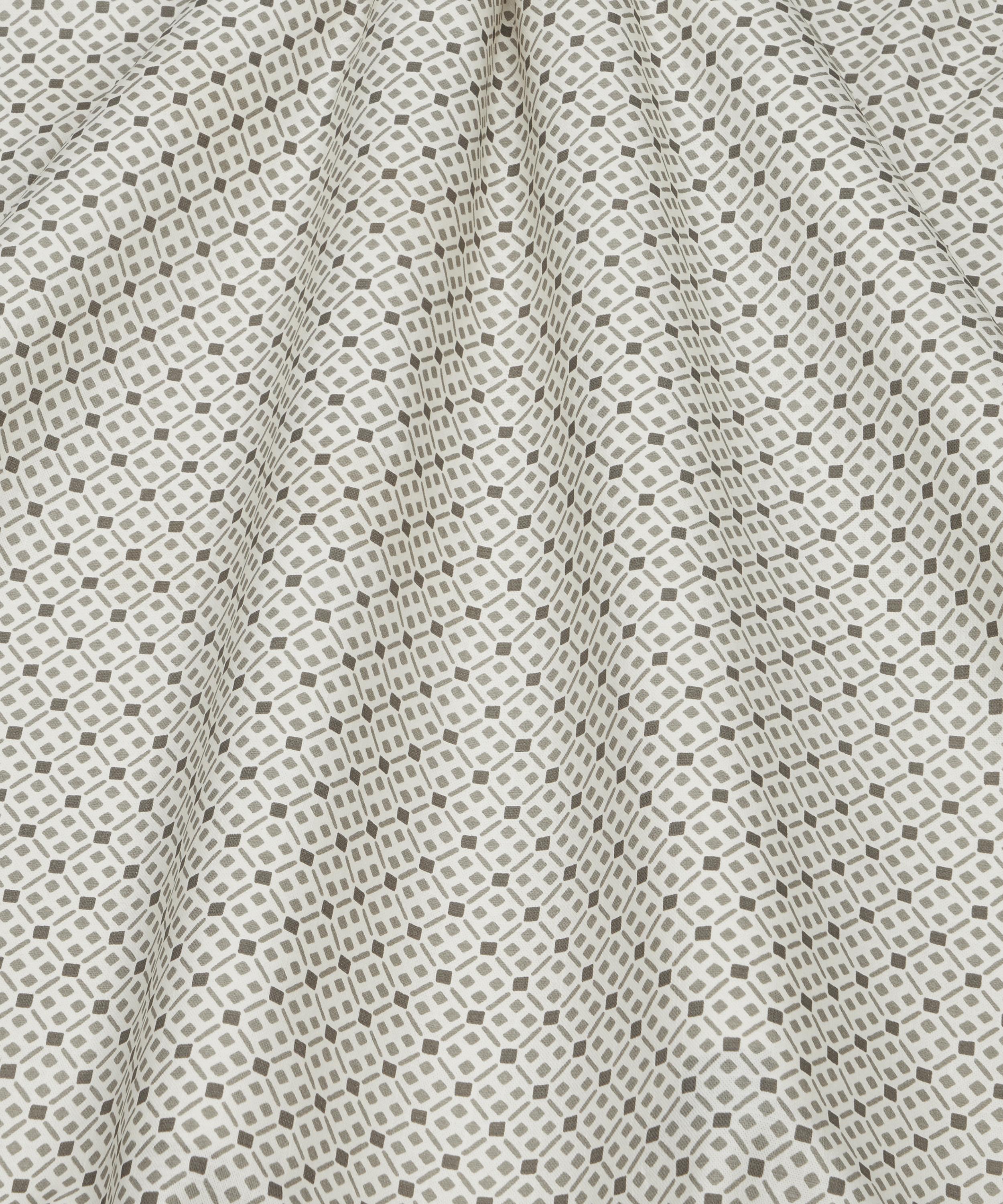 Liberty Interiors - Tapestry Trellis Cotton in Flax image number 2