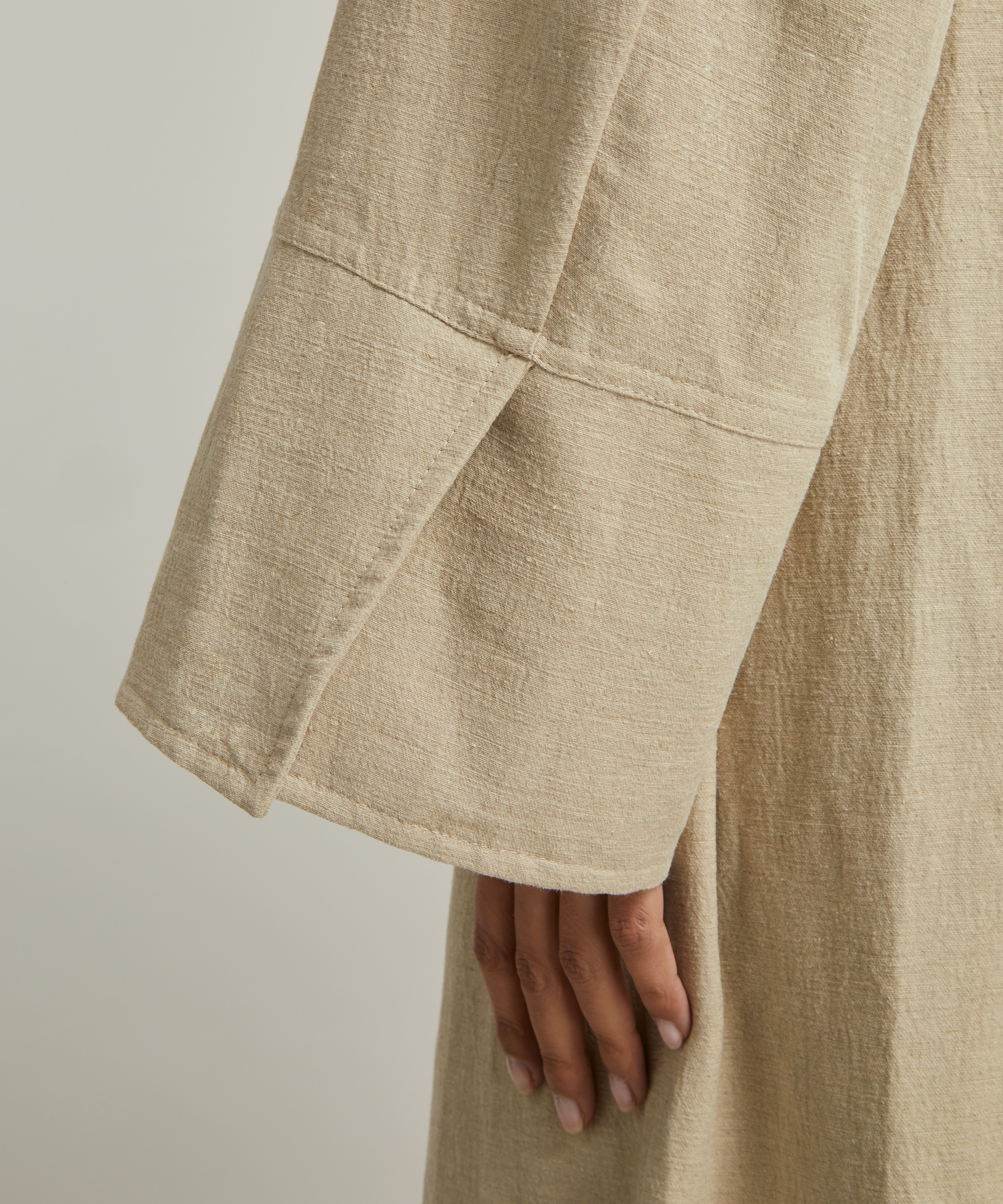 Toteme - Signature Linen Trench Coat image number 4